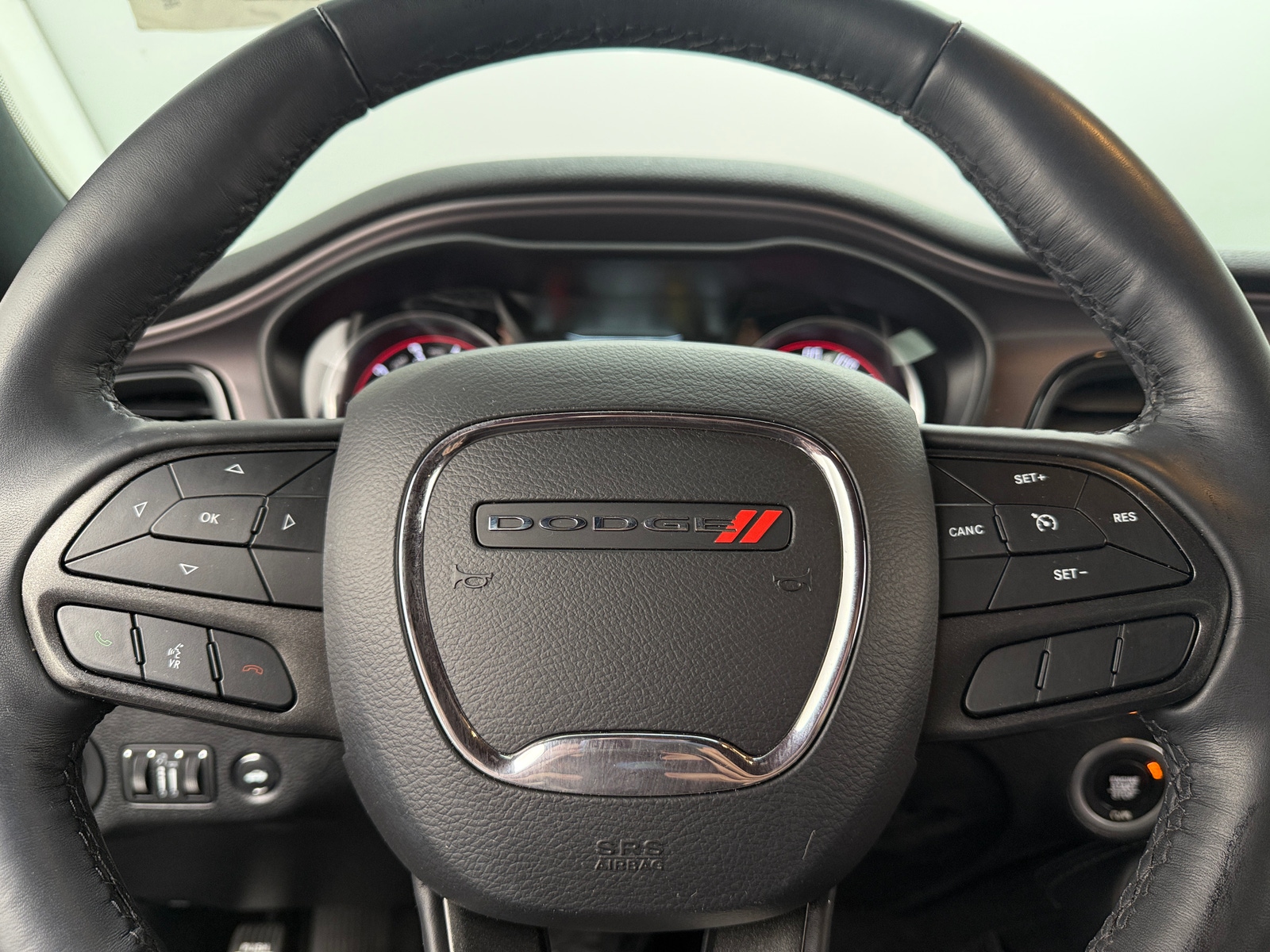 Thumbnail: 2023 Dodge Challenger - 4
