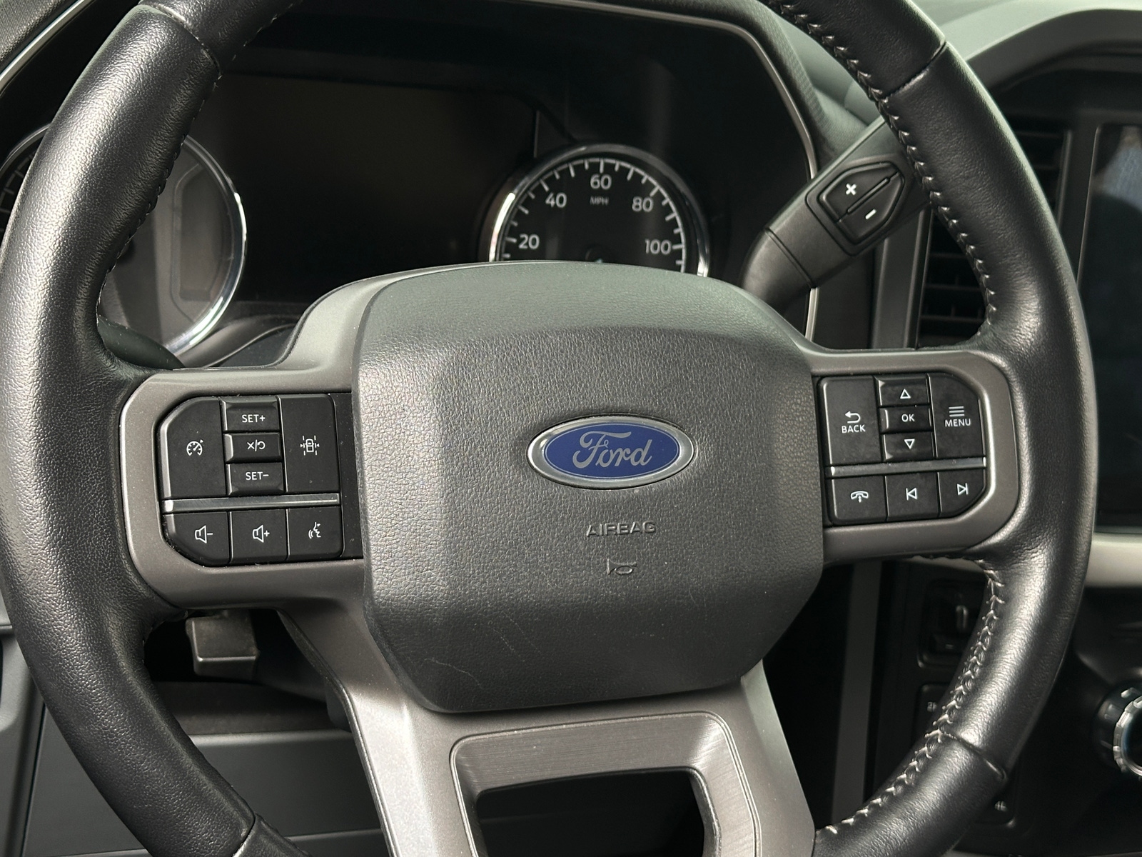 Thumbnail: 2022 Ford Econoline - 5
