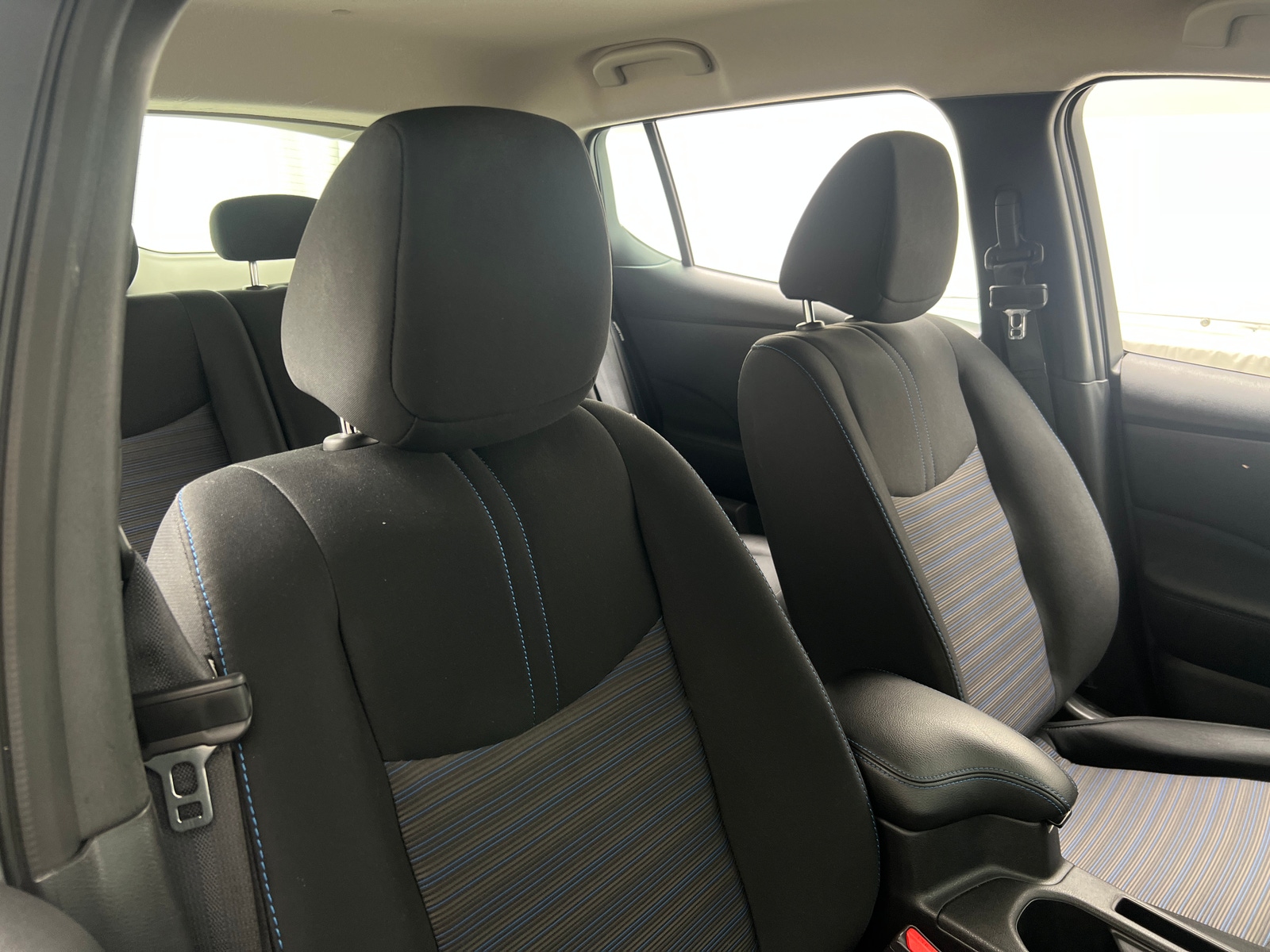 Thumbnail: 2023 Nissan Leaf - 2