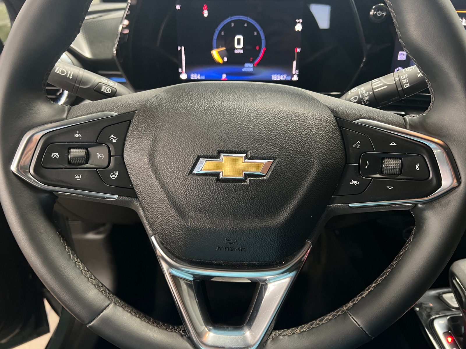 Thumbnail: 2025 Chevrolet Trax - 5