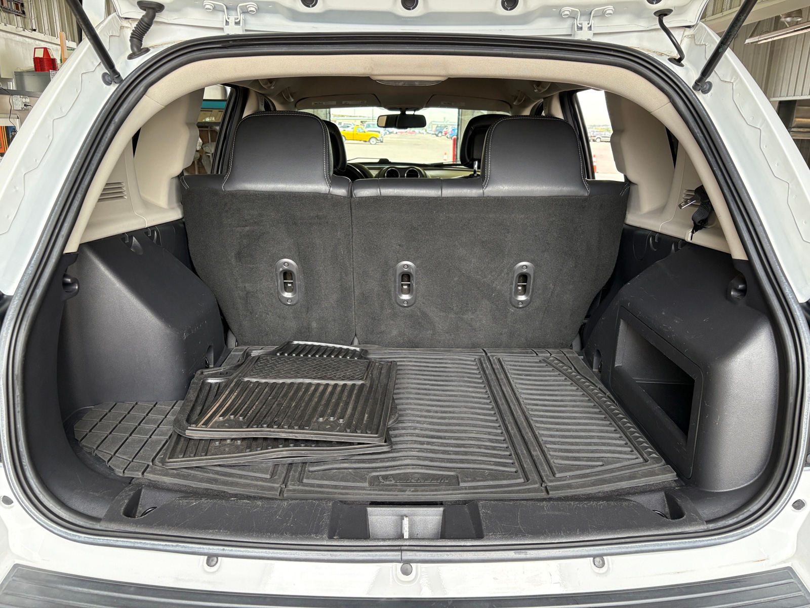 Thumbnail: 2015 Jeep Compass - 7