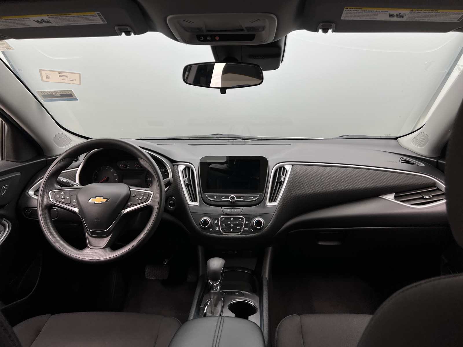 Thumbnail: 2024 Chevrolet Malibu - 3