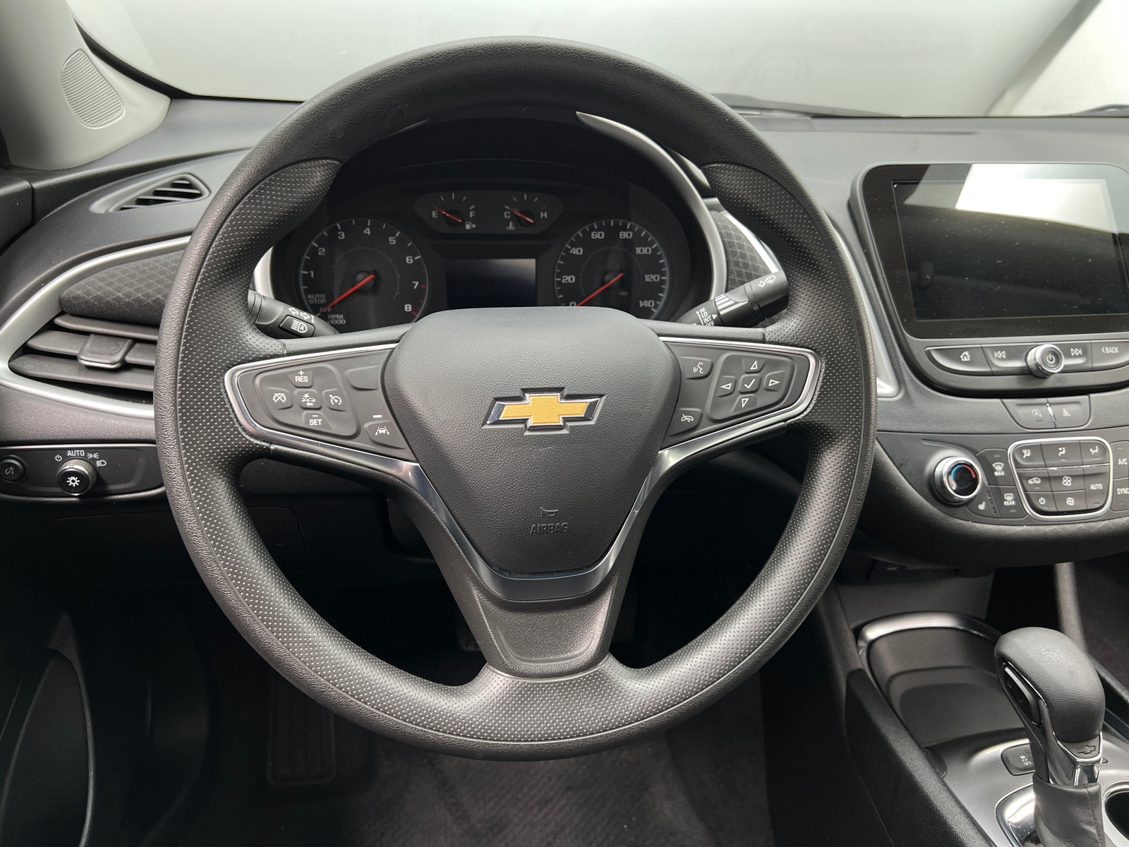 Thumbnail: 2024 Chevrolet Malibu - 5