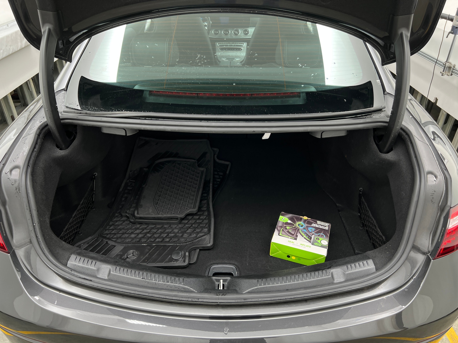 Thumbnail: 2021 Mercedes-Benz E-Class - 6