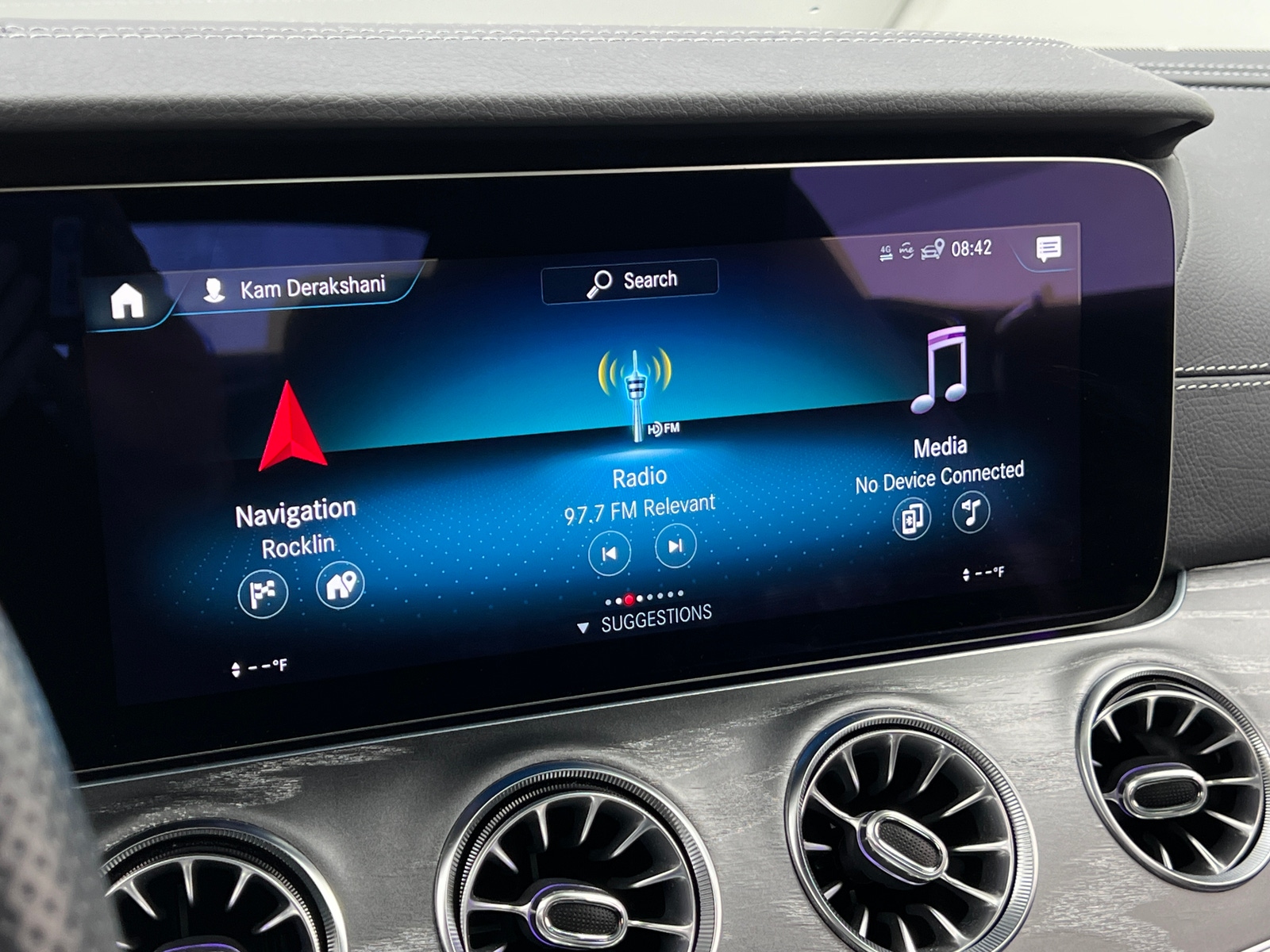 Thumbnail: 2021 Mercedes-Benz E-Class - 3