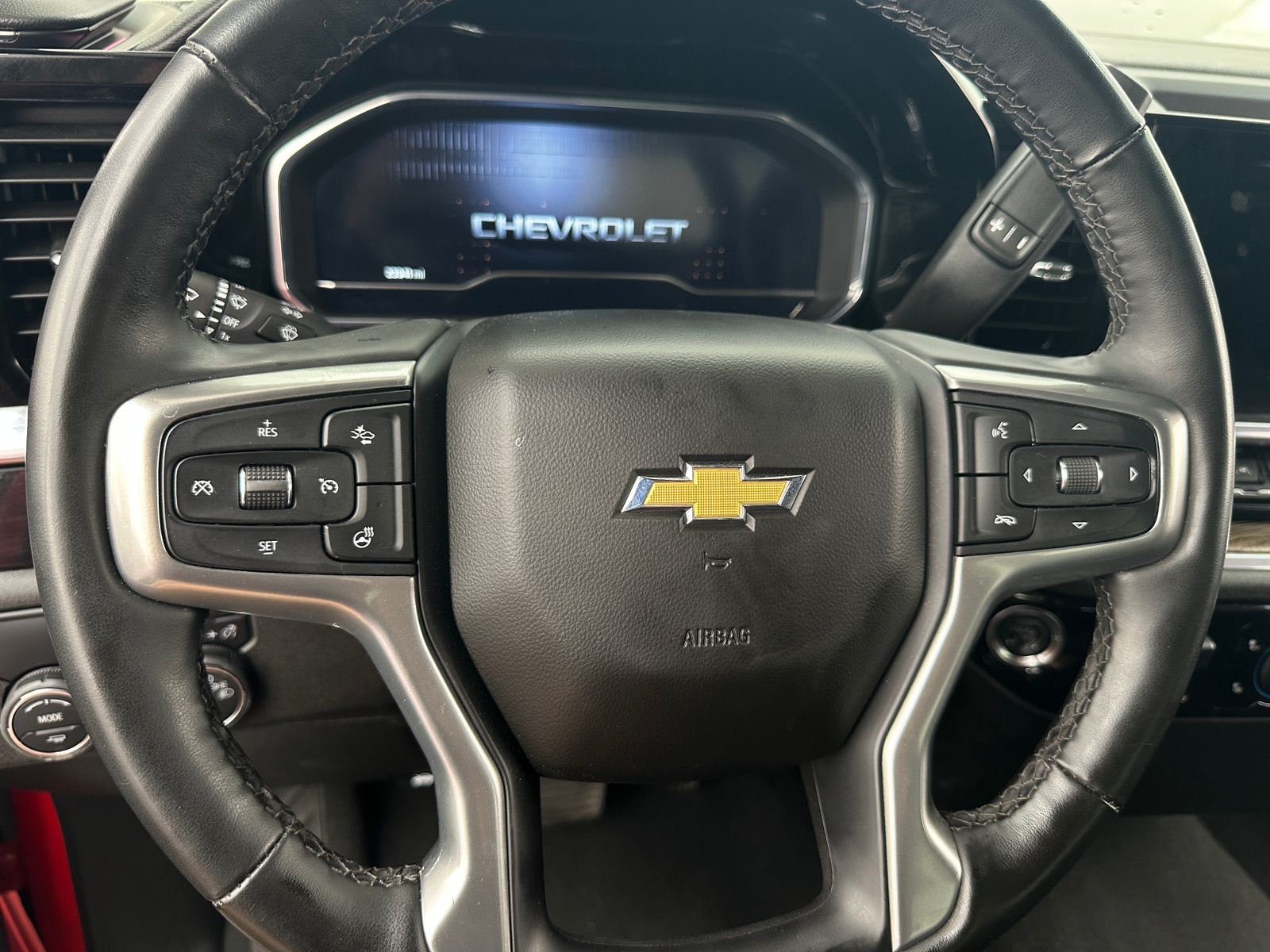 Thumbnail: 2025 Chevrolet Silverado 1500 - 5