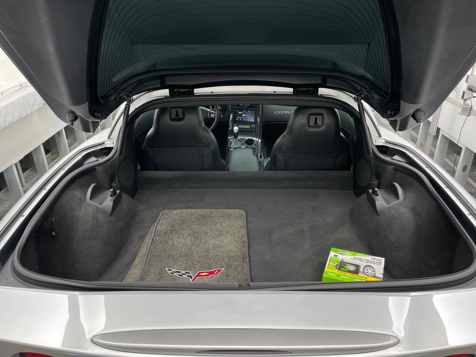 Thumbnail: 2010 Chevrolet Corvette - 4