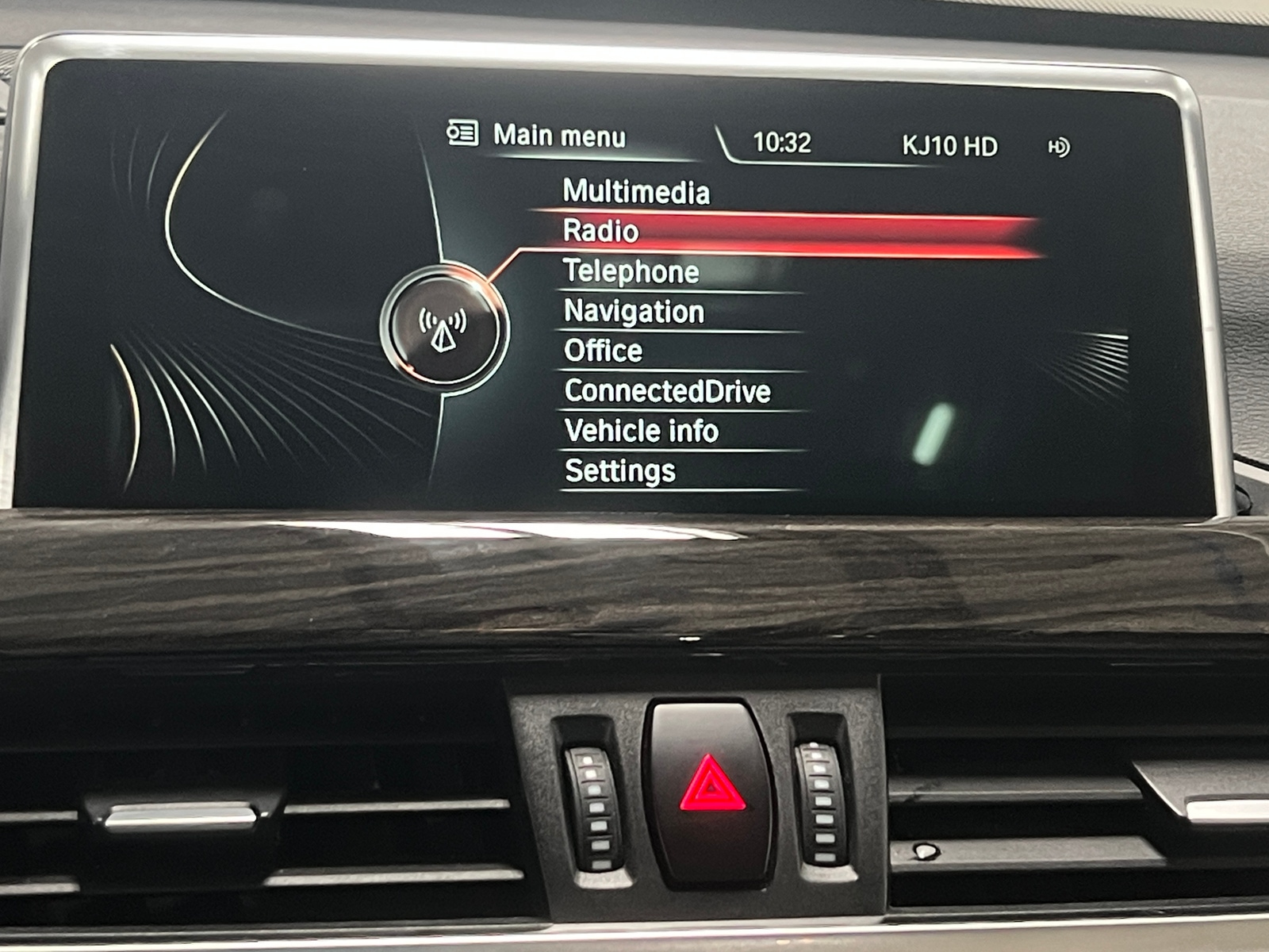 Thumbnail: 2016 BMW X1 - 3