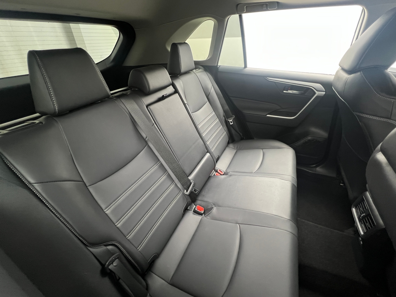 Thumbnail: 2023 Toyota RAV4 - 5