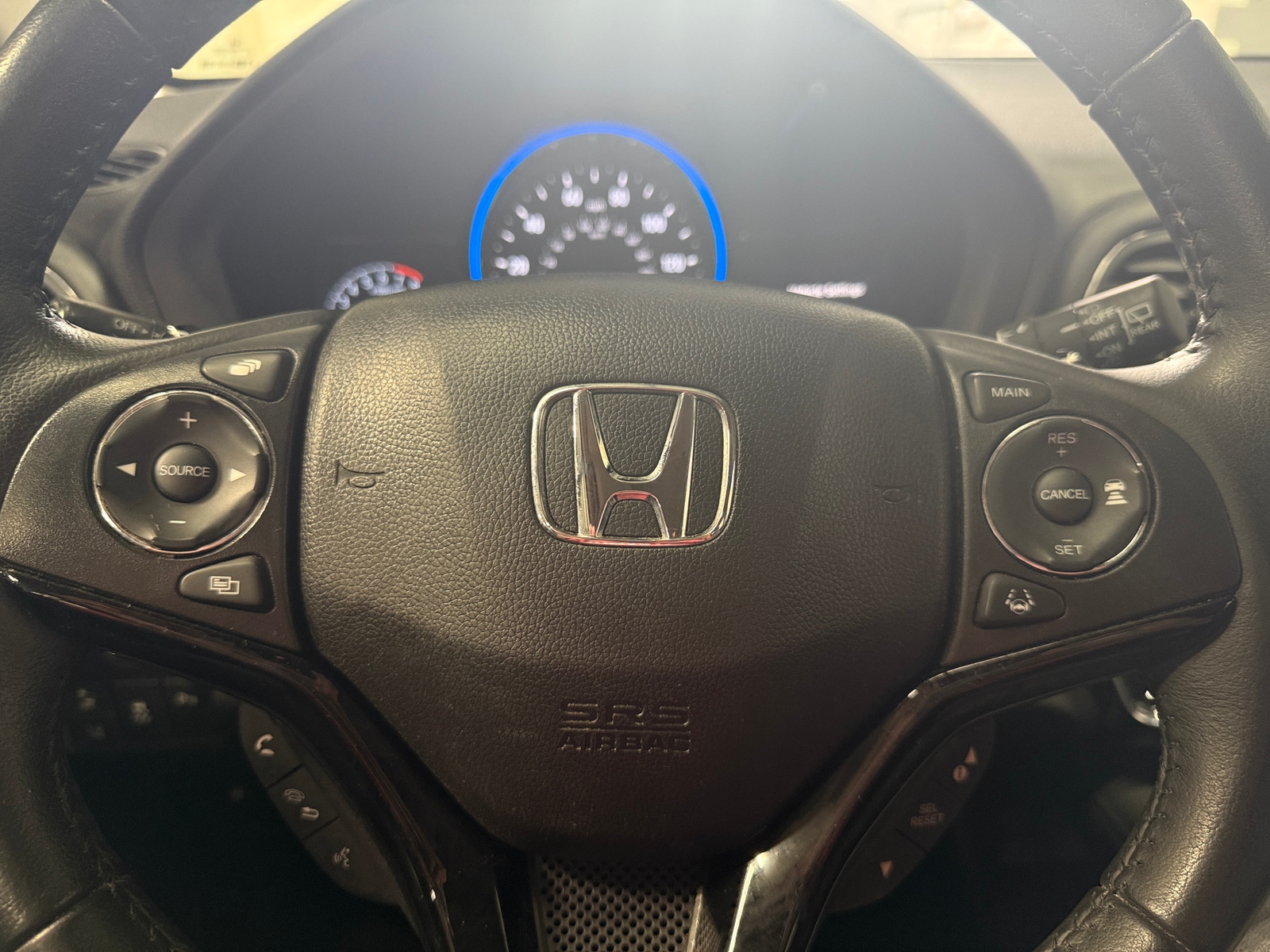 Thumbnail: 2019 Honda HR-V - 4