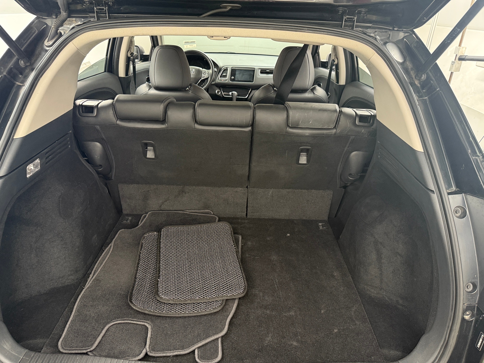 Thumbnail: 2019 Honda HR-V - 6