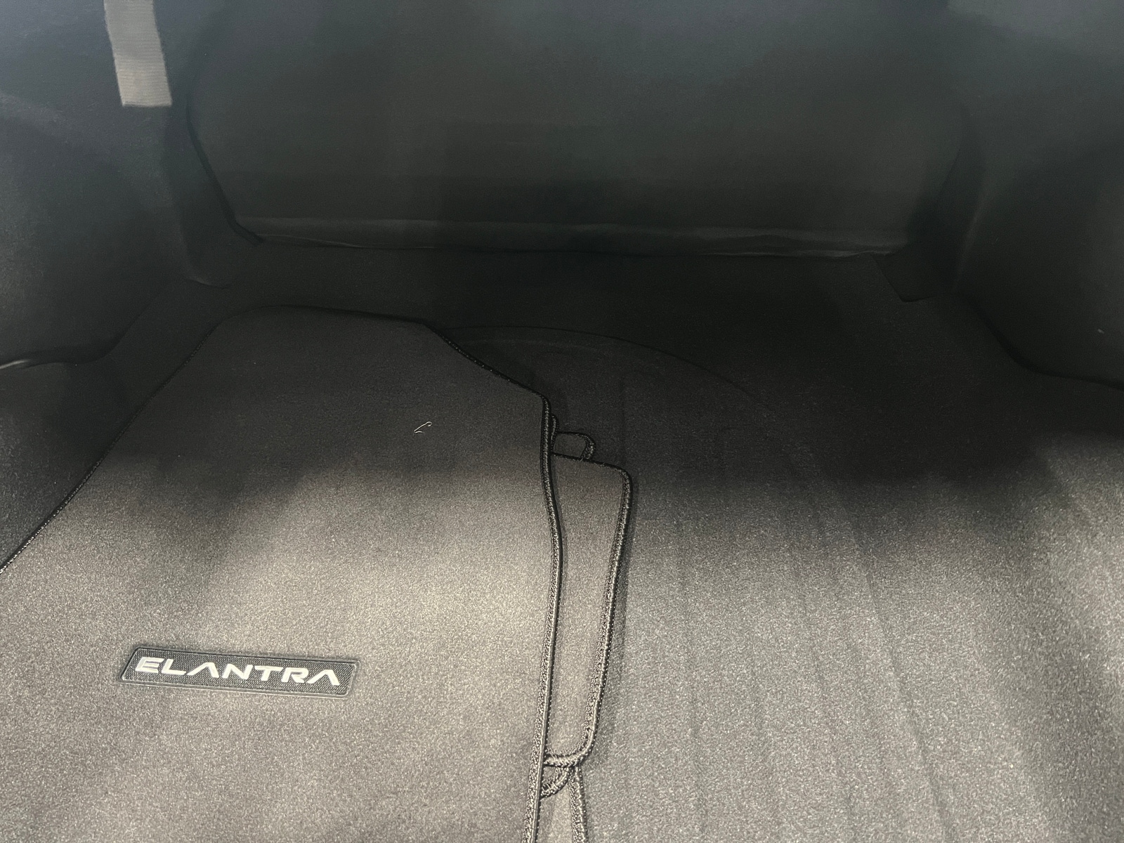 Thumbnail: 2022 Hyundai Elantra - 7