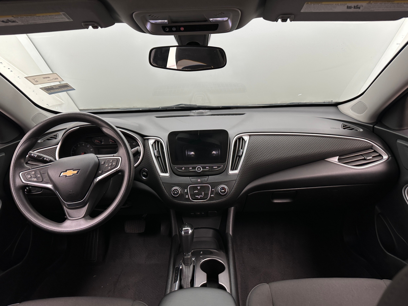 Thumbnail: 2019 Chevrolet Malibu - 3