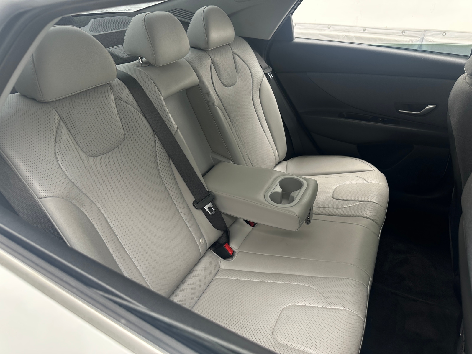 Thumbnail: 2021 Hyundai Elantra - 5