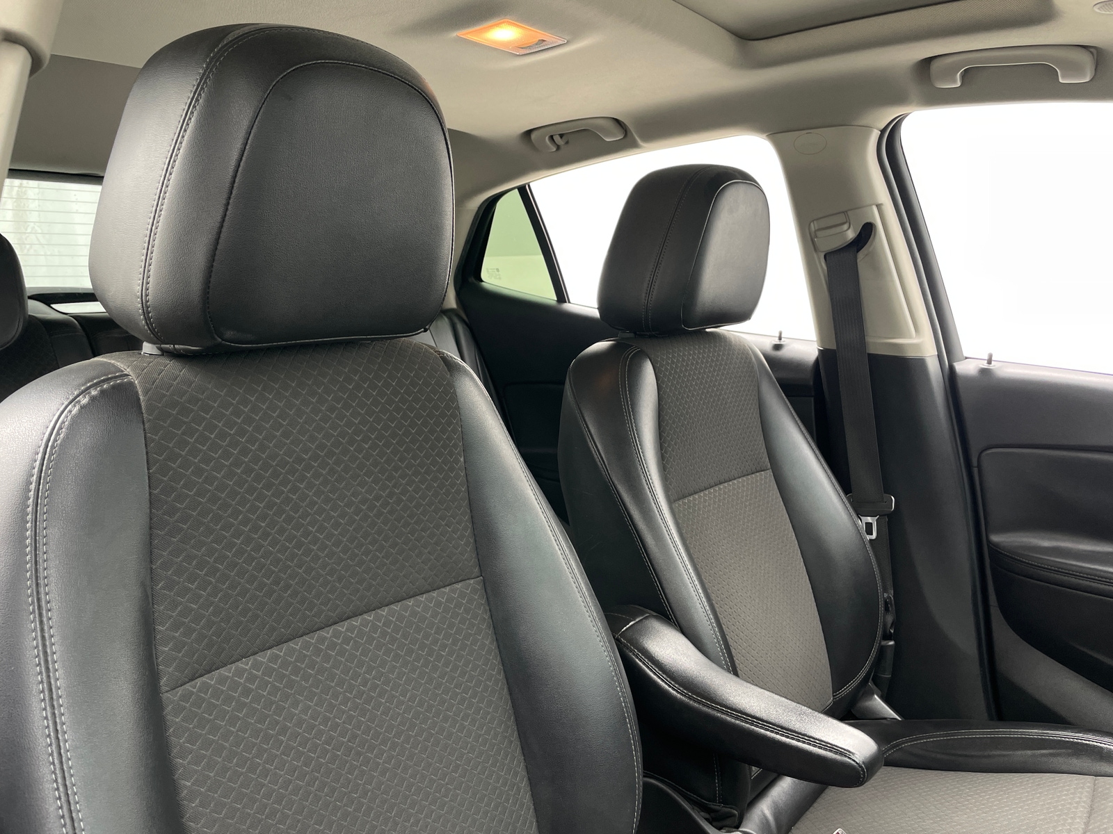 Thumbnail: 2019 Buick Encore - 2