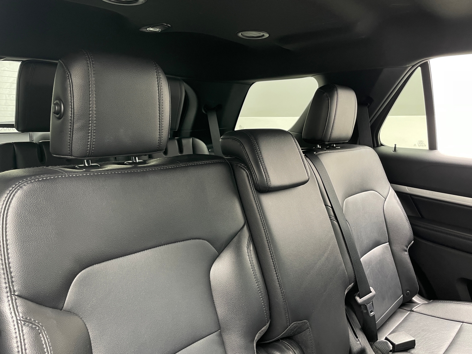 Thumbnail: 2017 Ford Explorer - 5