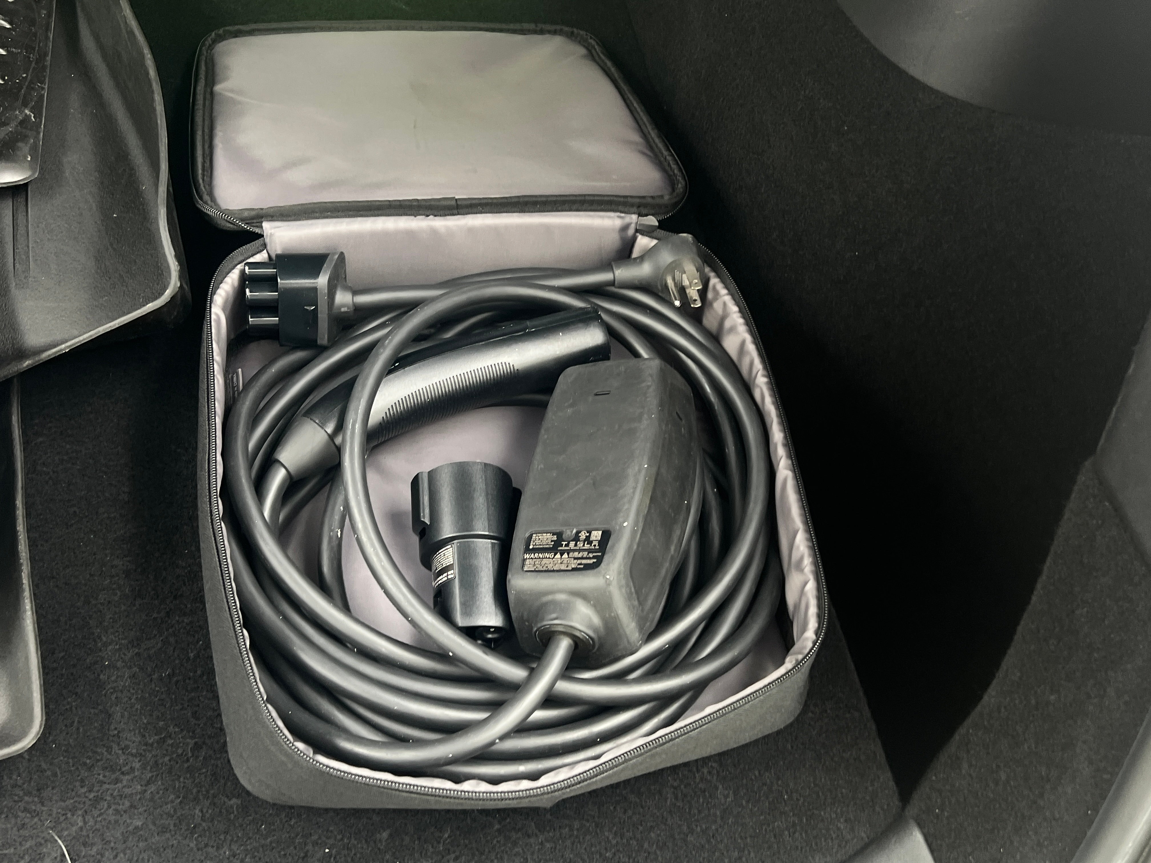 Used 2021 Tesla Model Y Standard Range with VIN 5YJYGDED4MF109716 for sale in Oak Creek, WI