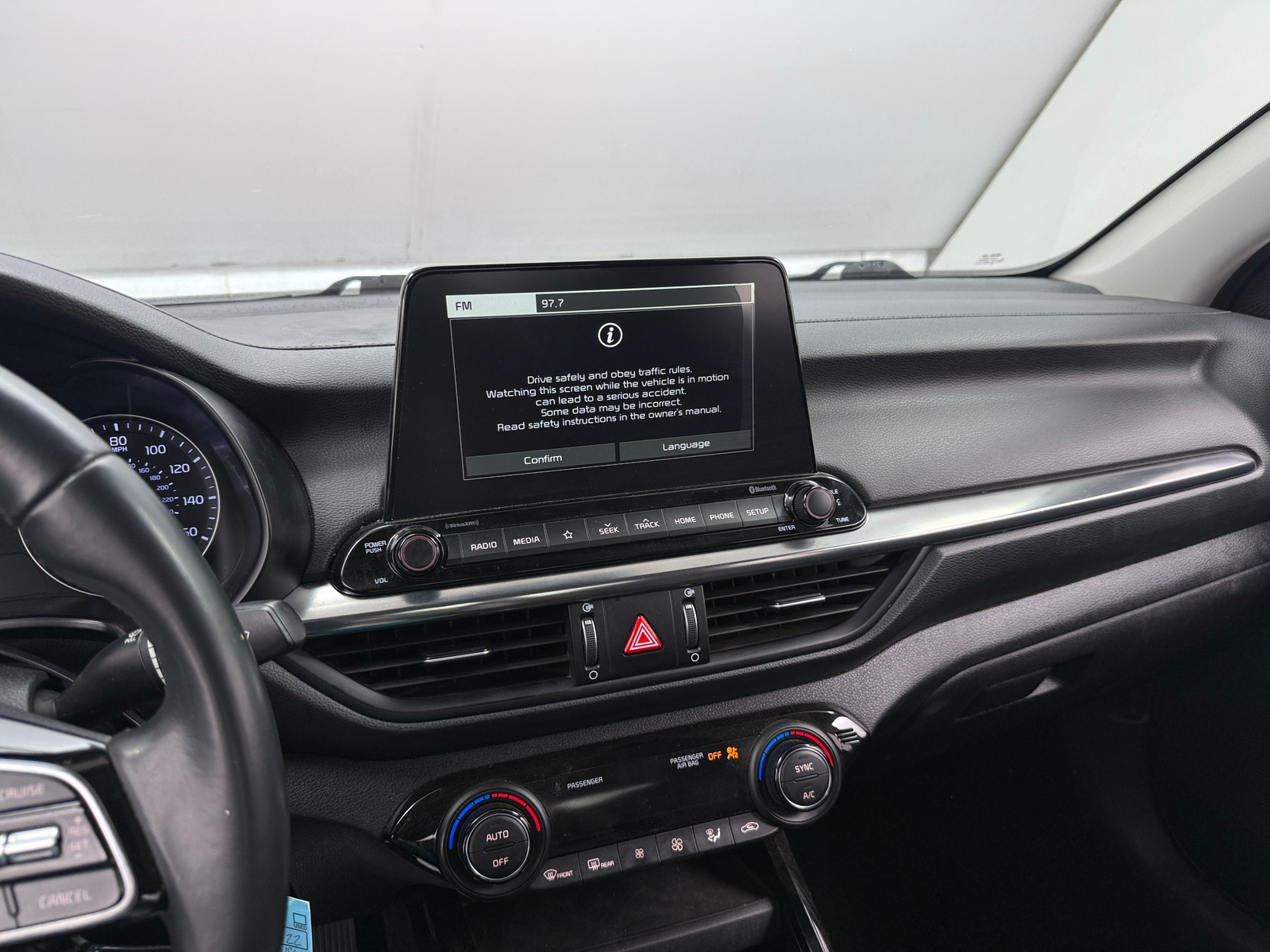 Thumbnail: 2019 Kia Forte - 4