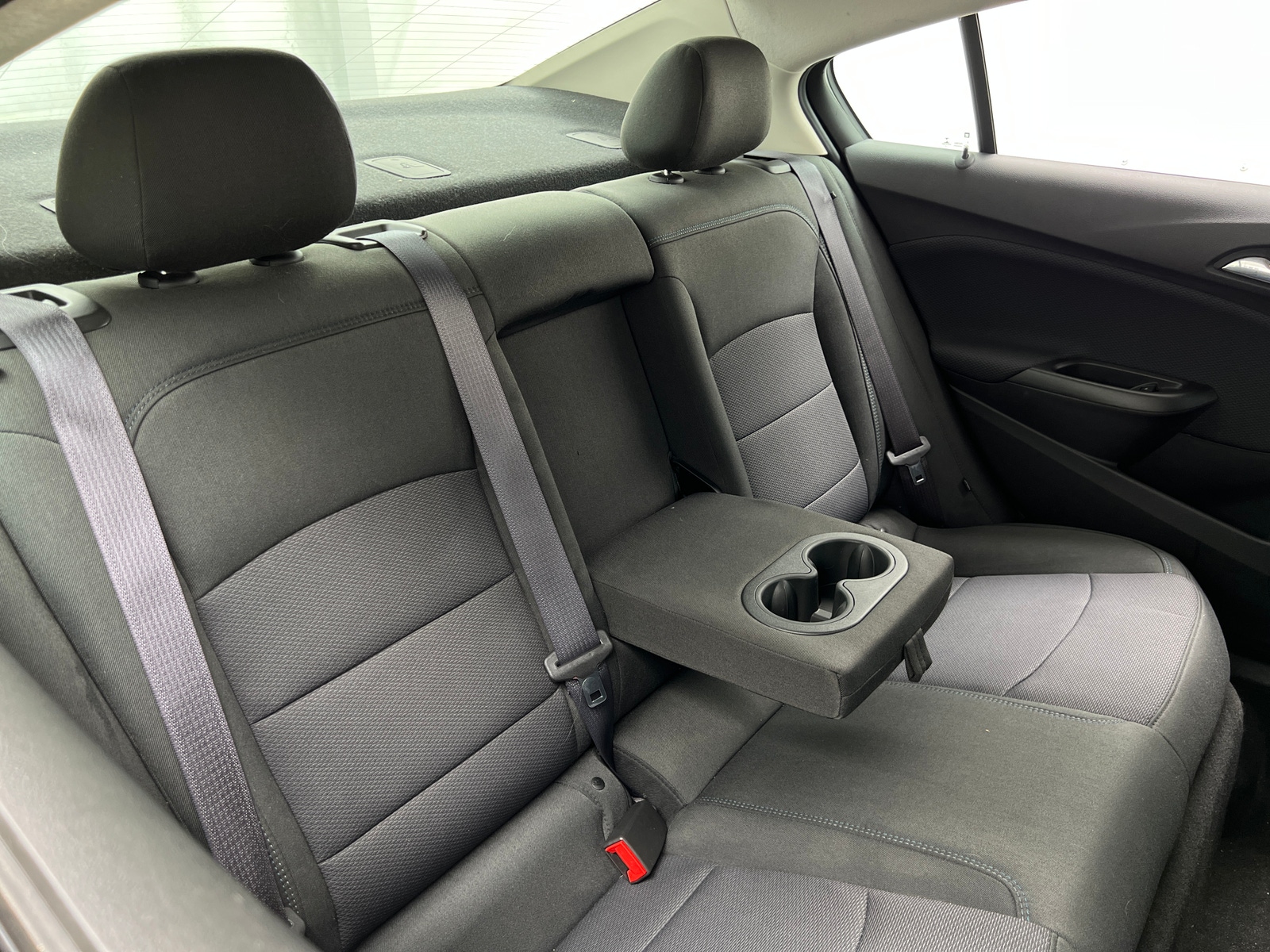 Thumbnail: 2017 Chevrolet Cruze - 6