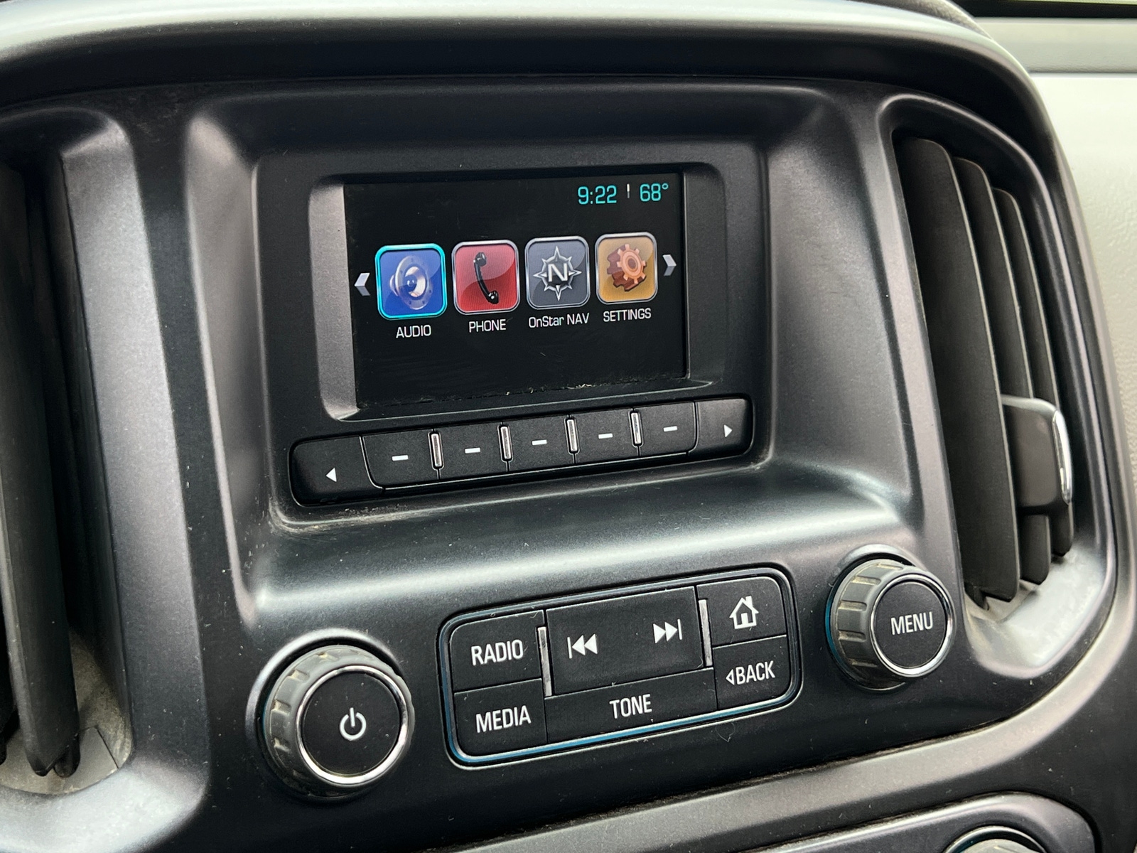 Thumbnail: 2016 Chevrolet Colorado - 4
