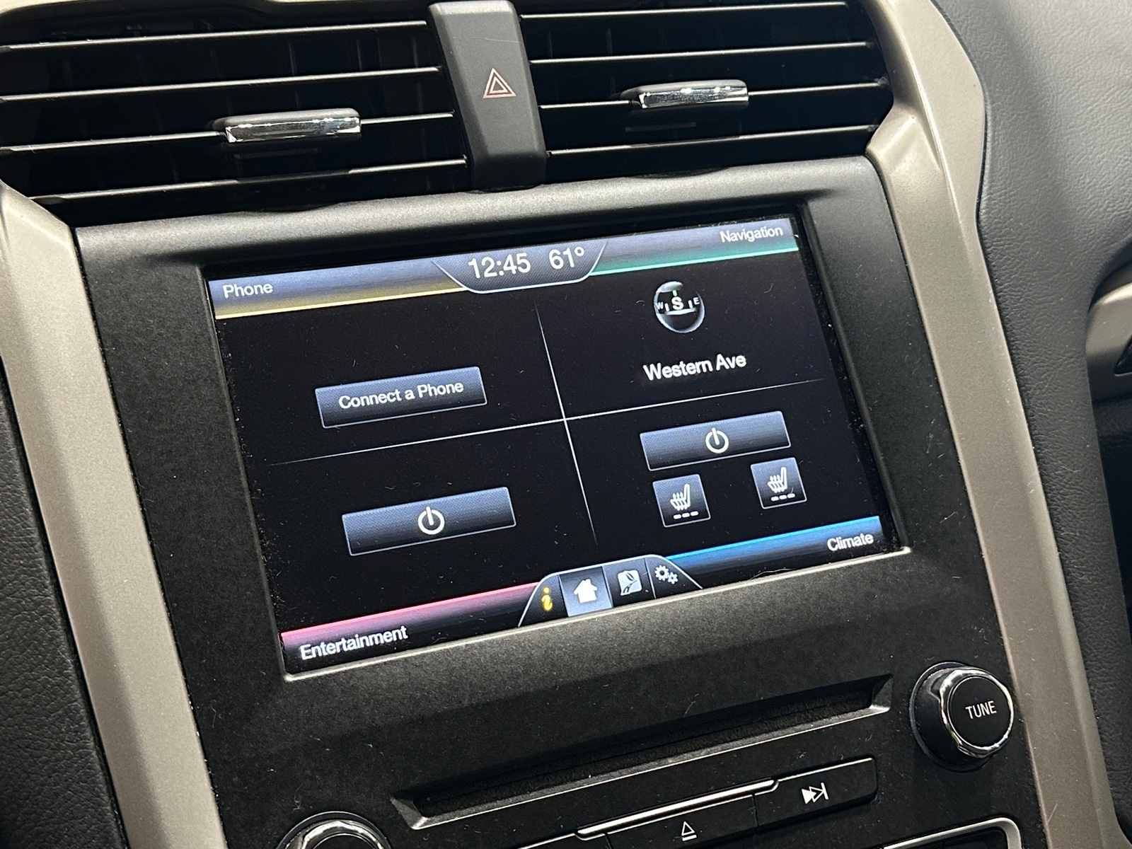 Thumbnail: 2016 Ford Fusion - 3