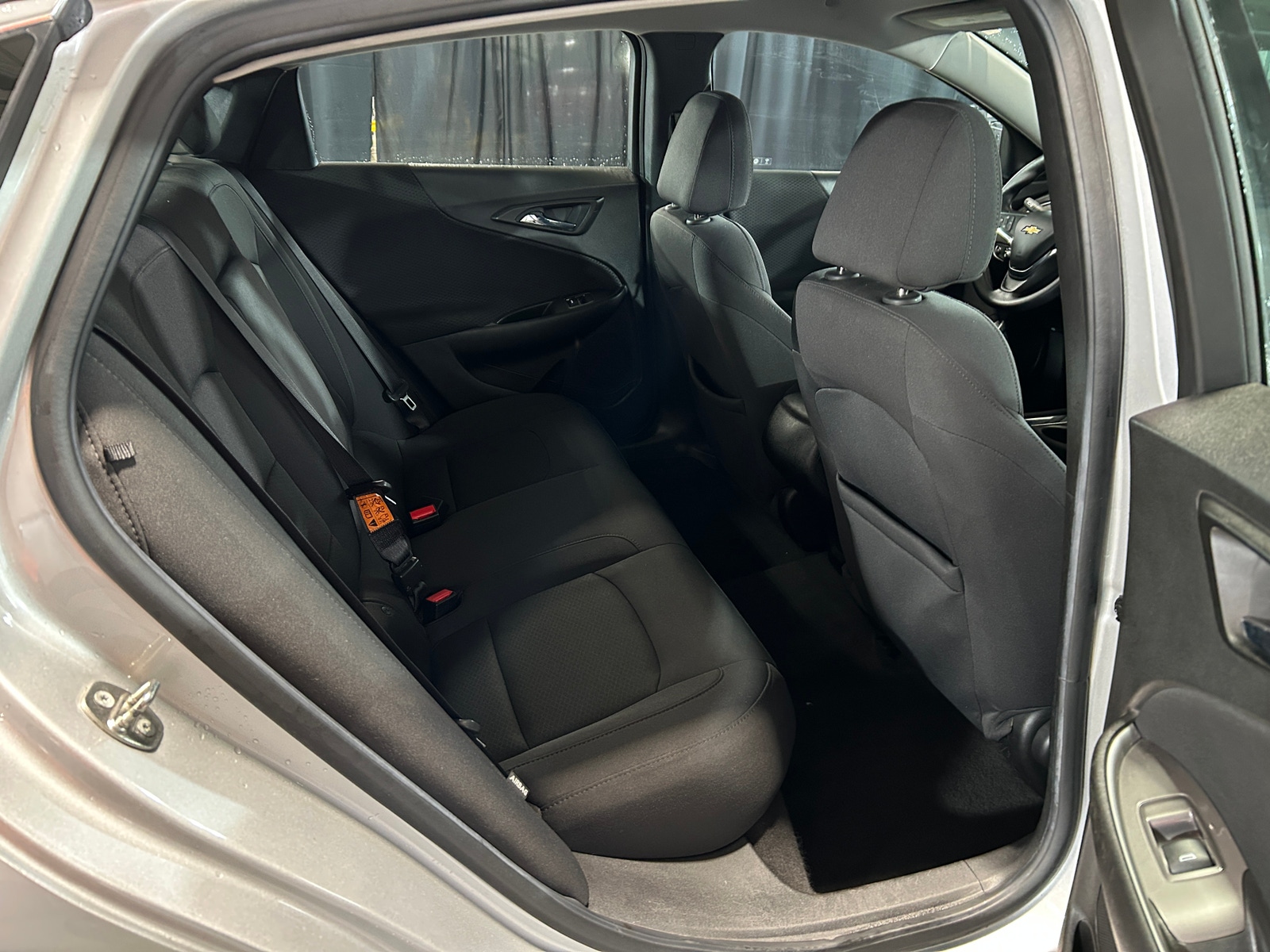 Thumbnail: 2017 Chevrolet Malibu - 6