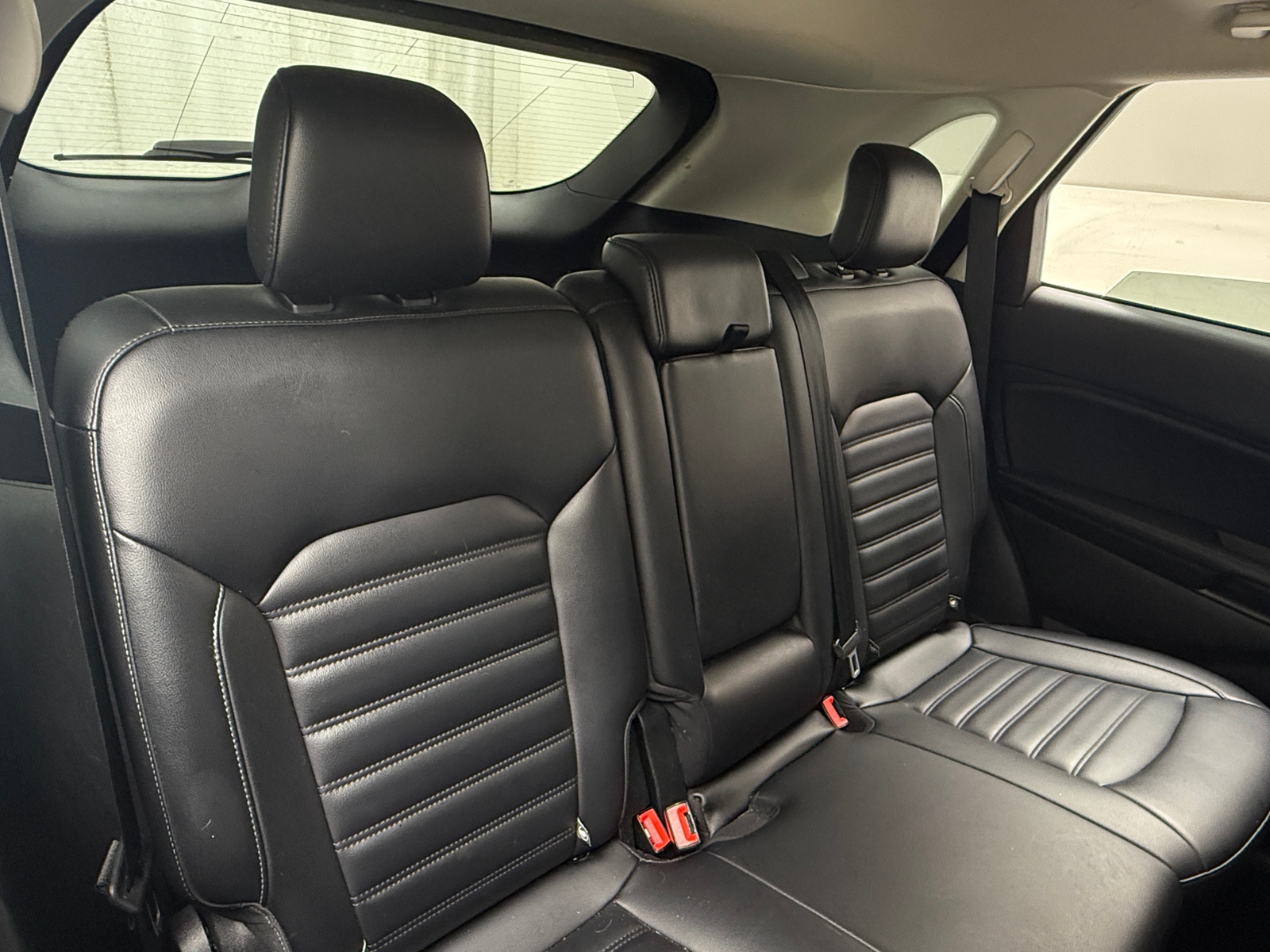 Thumbnail: 2021 Ford Edge - 5