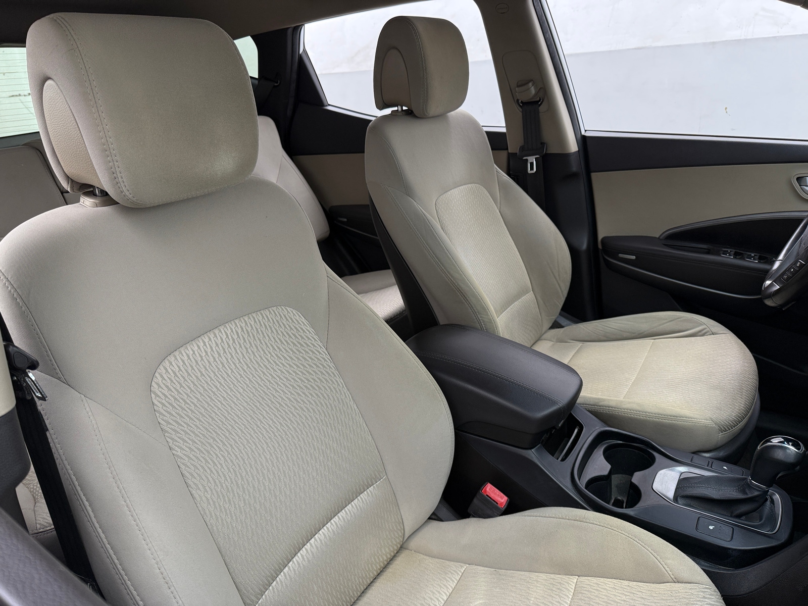 Thumbnail: 2014 Hyundai Santa Fe - 2