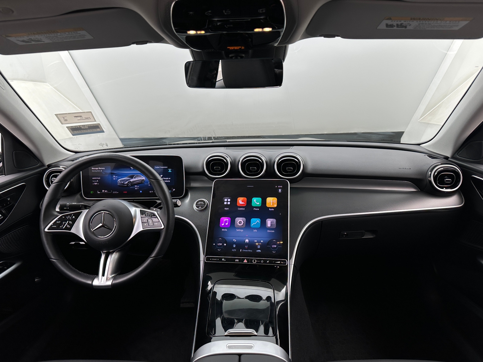Thumbnail: 2025 Mercedes-Benz C-Class - 2