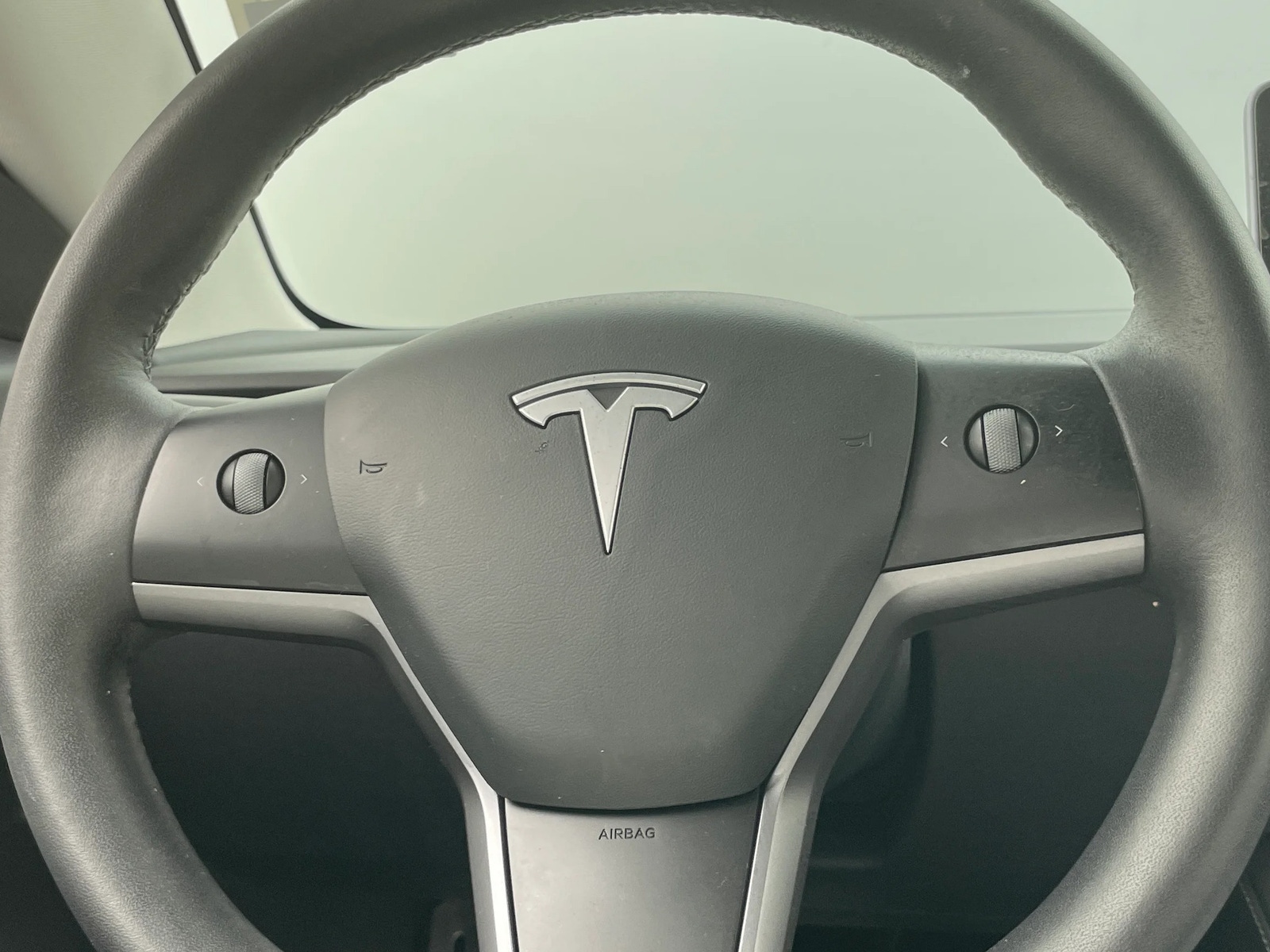 Thumbnail: 2021 Tesla Model 3 - 4
