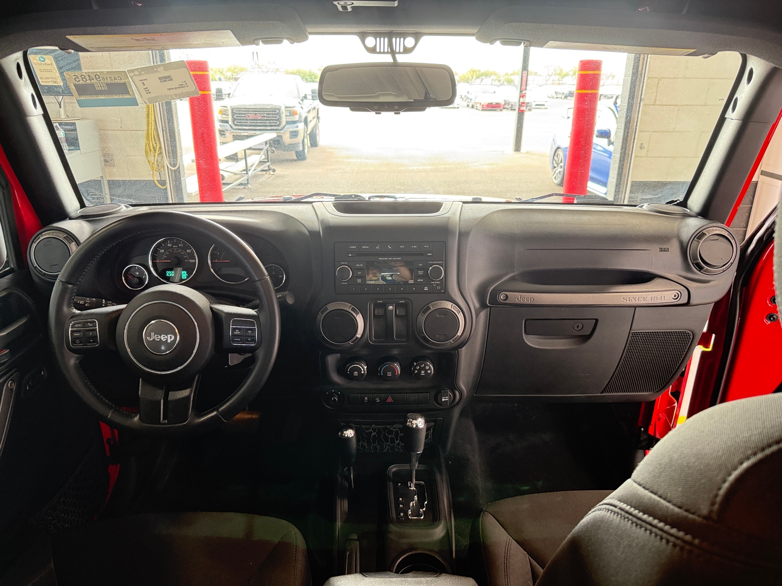 Thumbnail: 2016 Jeep Wrangler - 3