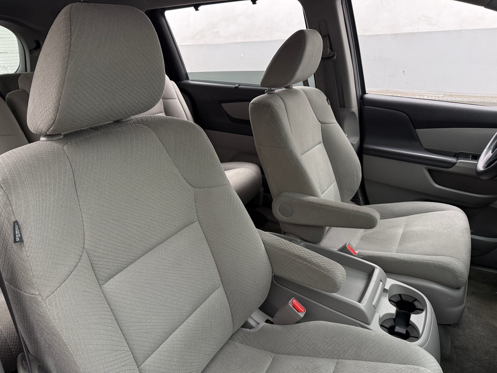 Thumbnail: 2014 Honda Odyssey - 2
