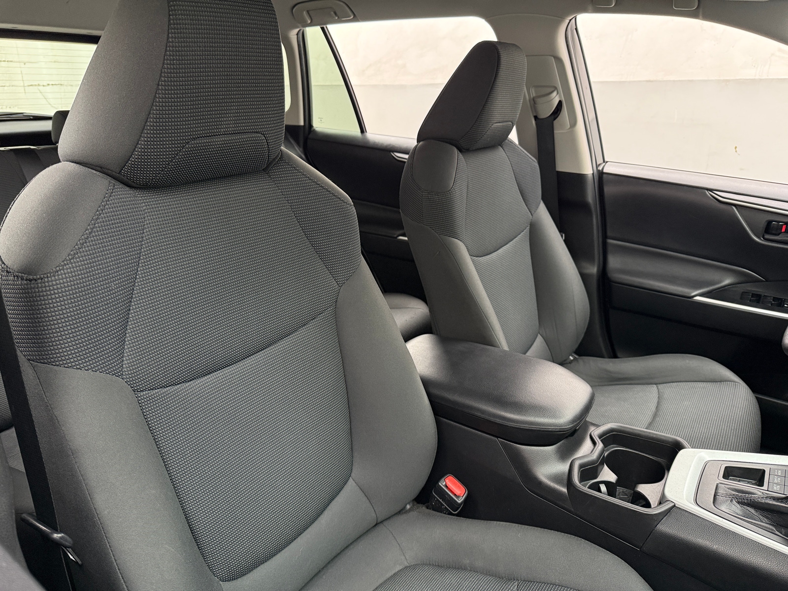 Thumbnail: 2021 Toyota RAV4 - 2