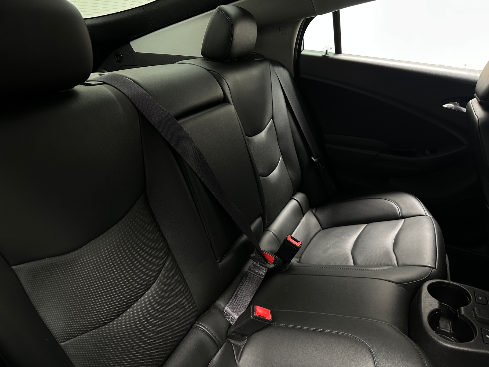 Thumbnail: 2017 Chevrolet Volt - 5
