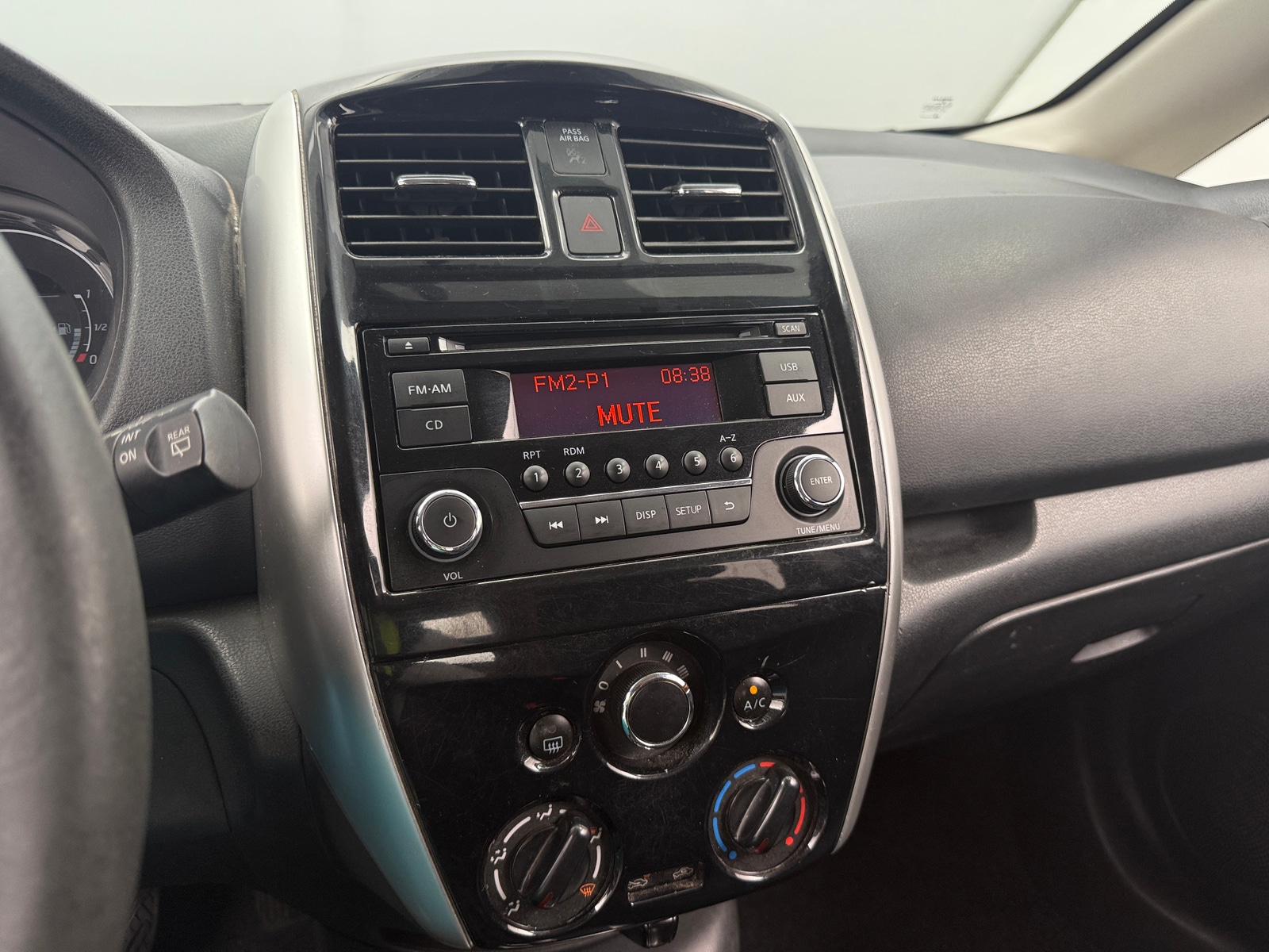 Thumbnail: 2015 Nissan Versa - 4