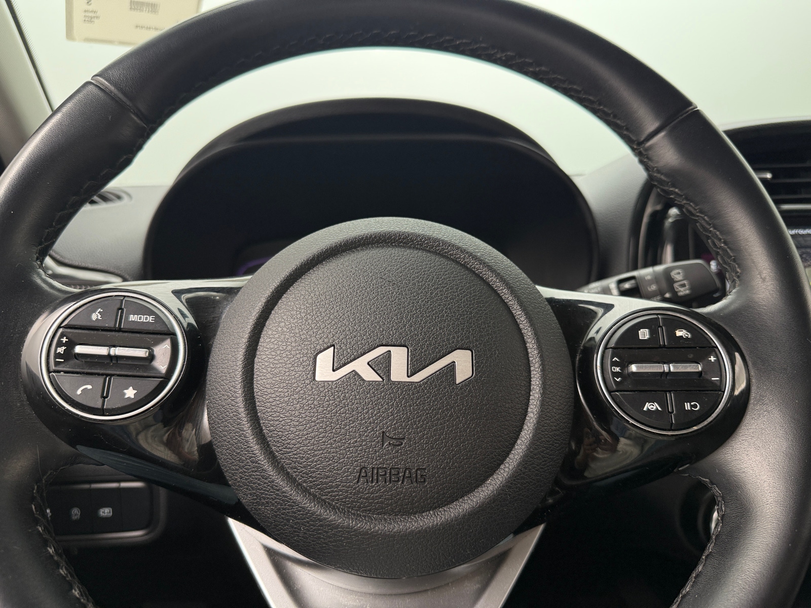 Thumbnail: 2023 Kia Soul - 5