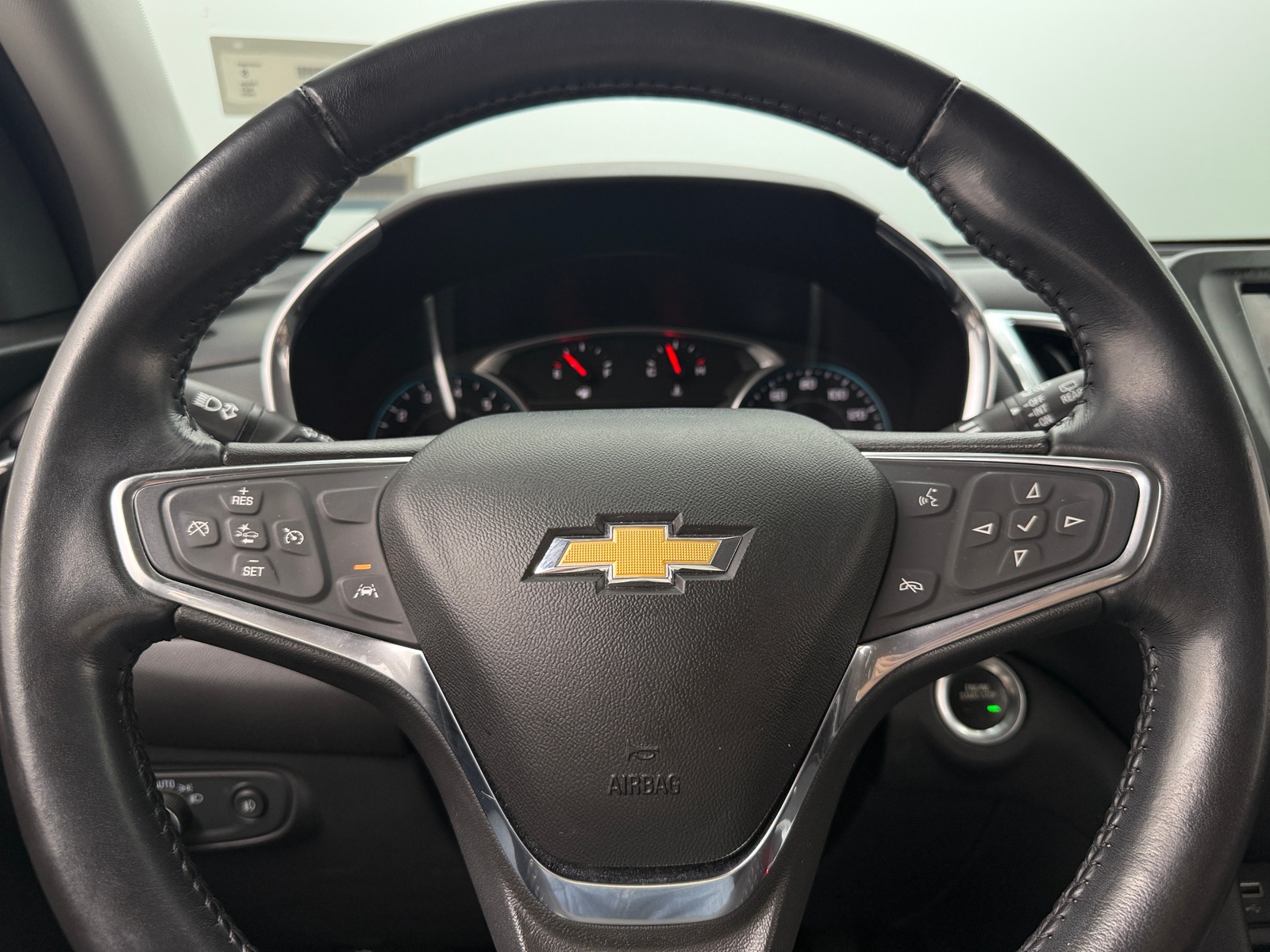 Thumbnail: 2020 Chevrolet Equinox - 5