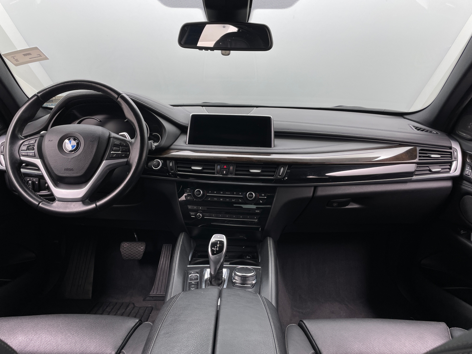 Thumbnail: 2019 BMW X6 - 2