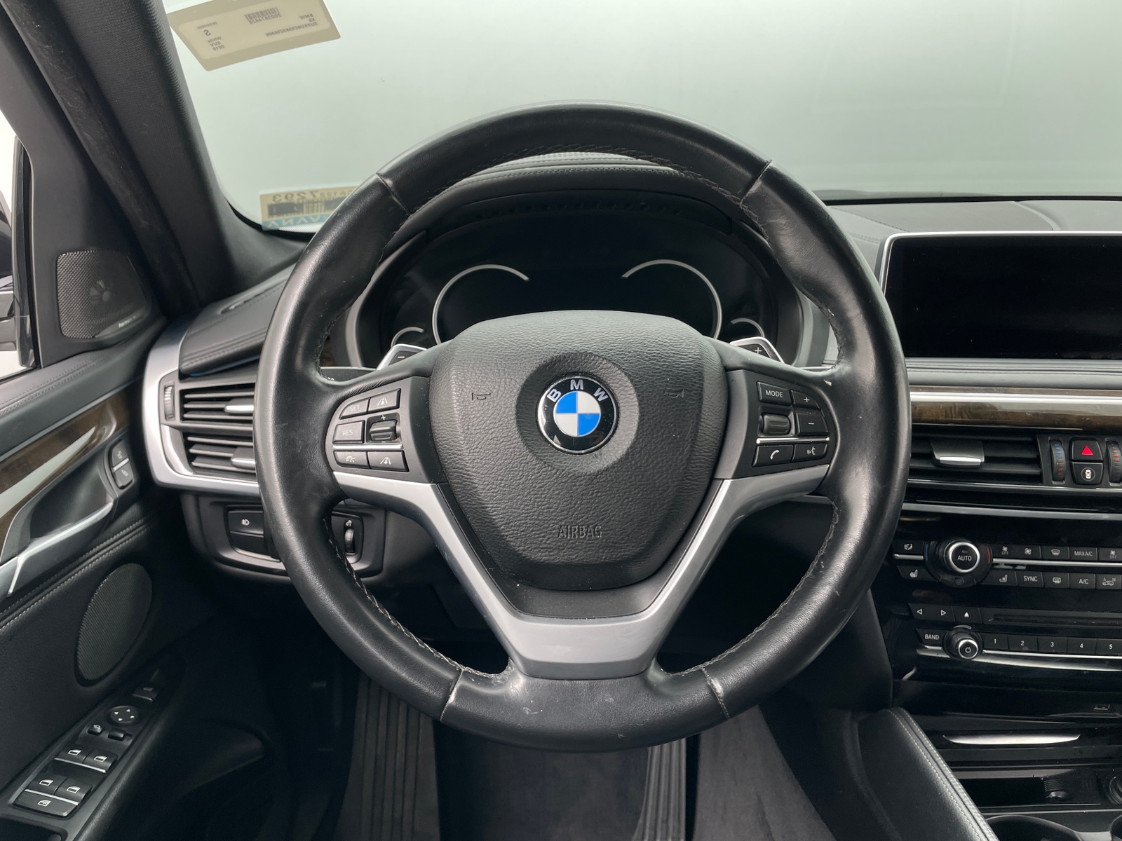 Thumbnail: 2019 BMW X6 - 4