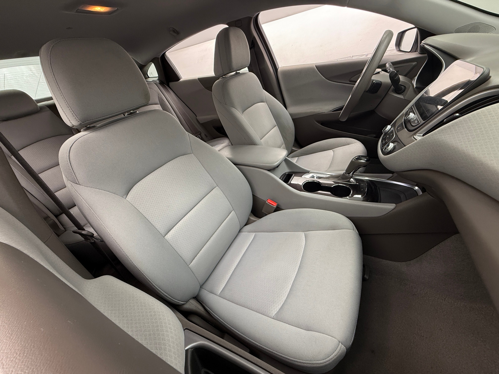 Thumbnail: 2019 Chevrolet Malibu - 2