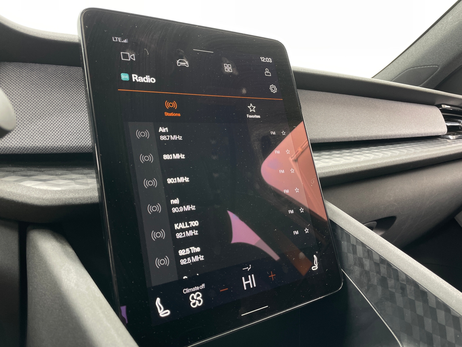 Thumbnail: 2022 Polestar 2 - 4