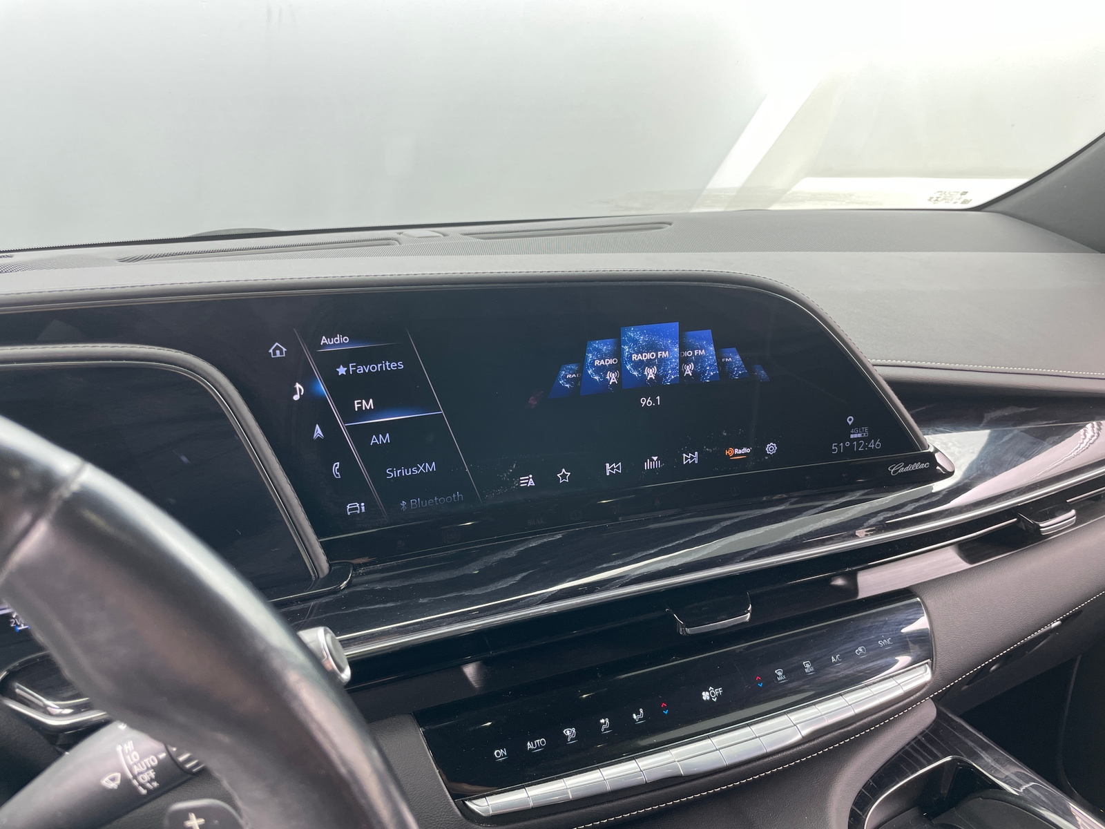 Thumbnail: 2021 Cadillac Escalade - 3