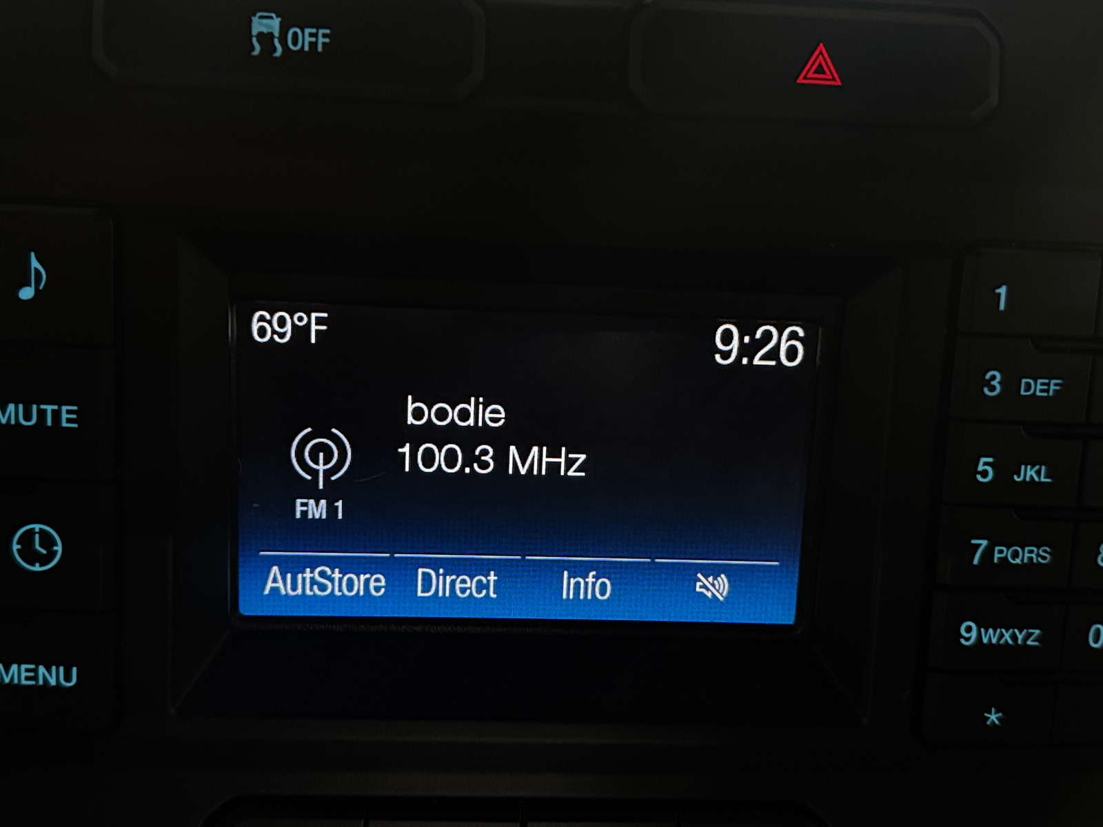 Thumbnail: 2016 Ford Econoline - 3