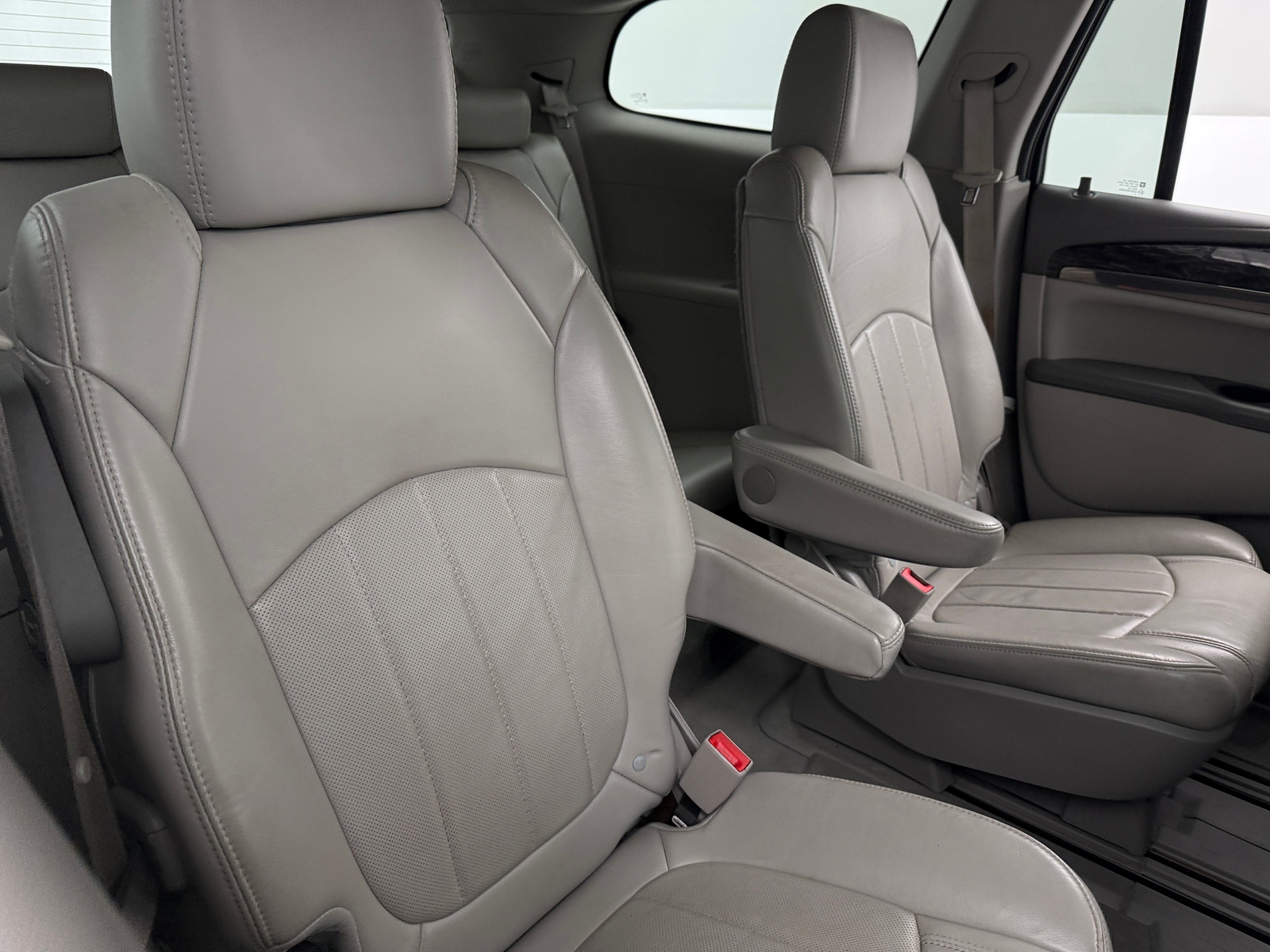 Thumbnail: 2013 Buick Enclave - 5