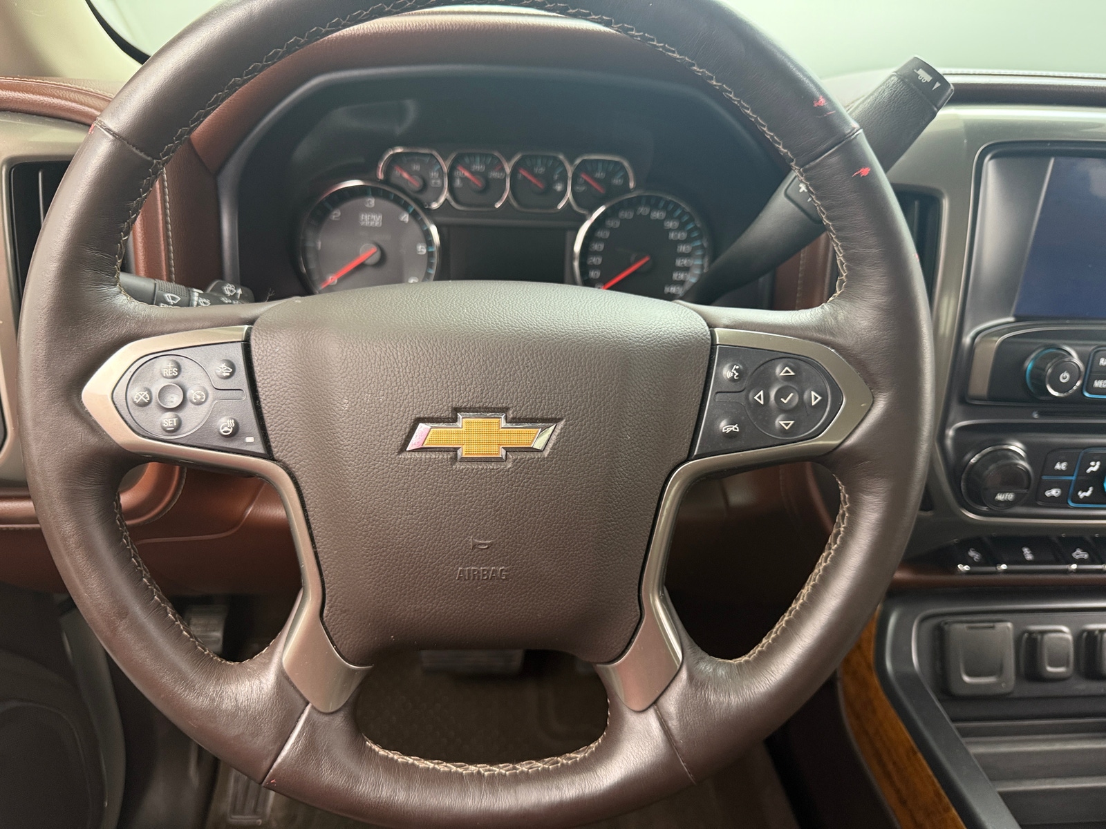 Thumbnail: 2015 Chevrolet Silverado 1500 - 4