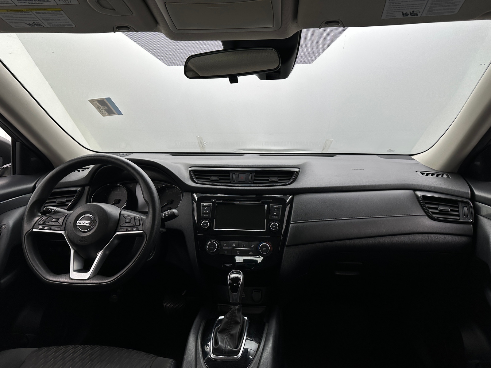 Thumbnail: 2020 Nissan Rogue - 3