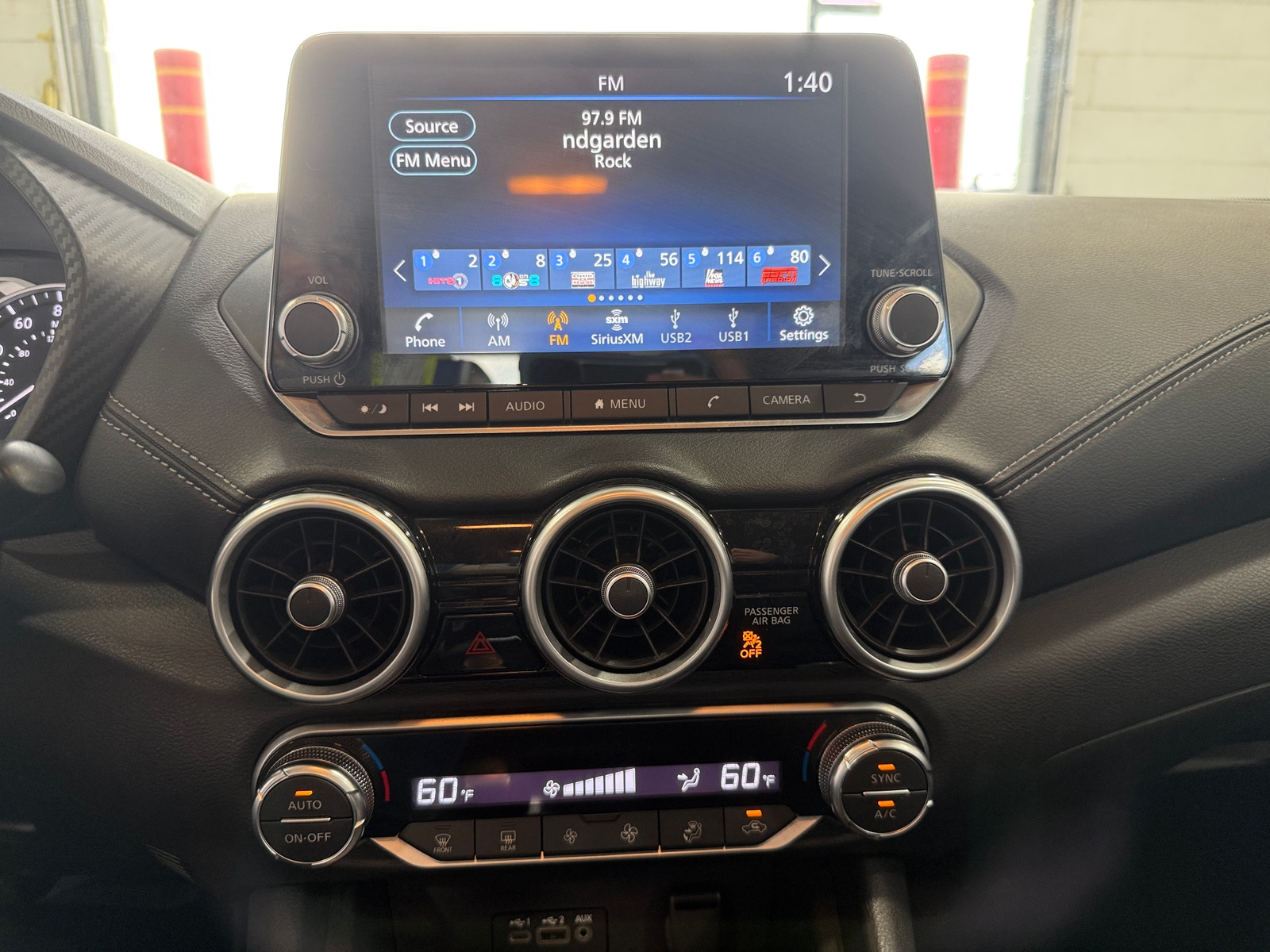 Thumbnail: 2021 Nissan Sentra - 4