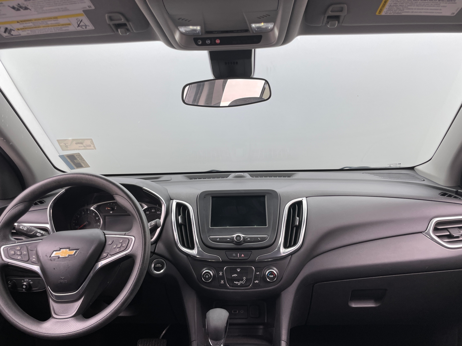 Thumbnail: 2022 Chevrolet Equinox - 3