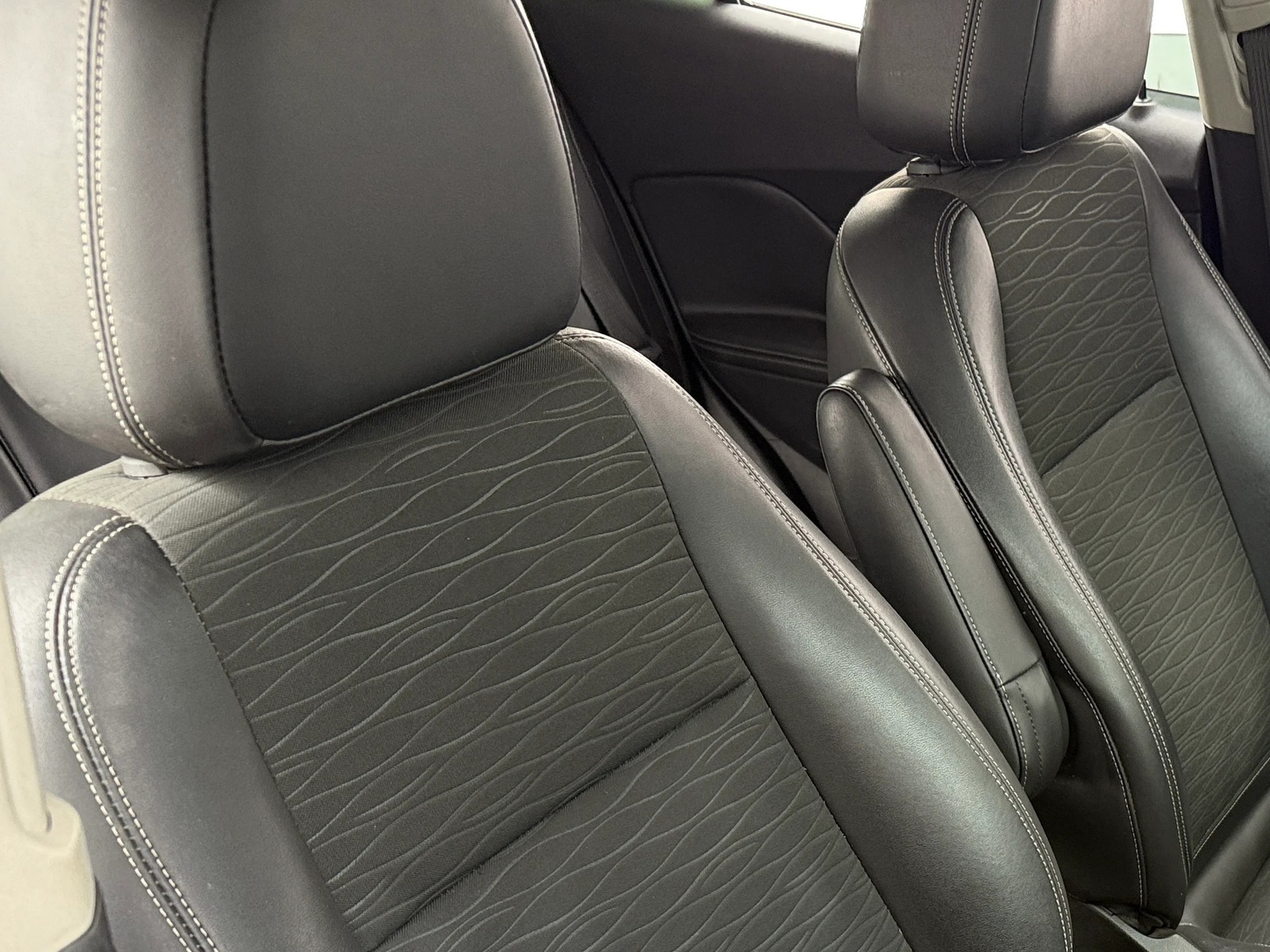 Thumbnail: 2015 Buick Encore - 2
