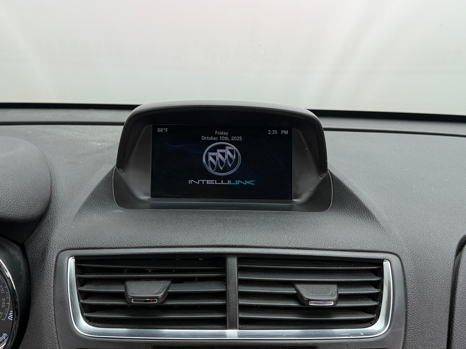 Thumbnail: 2015 Buick Encore - 4